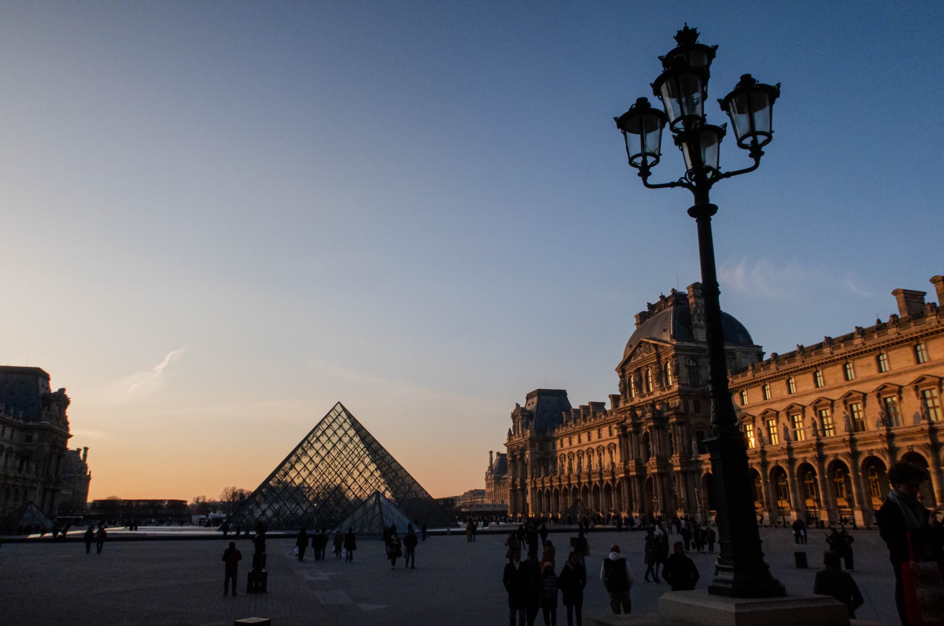 Louvre Museum Ticket - تصویر 16