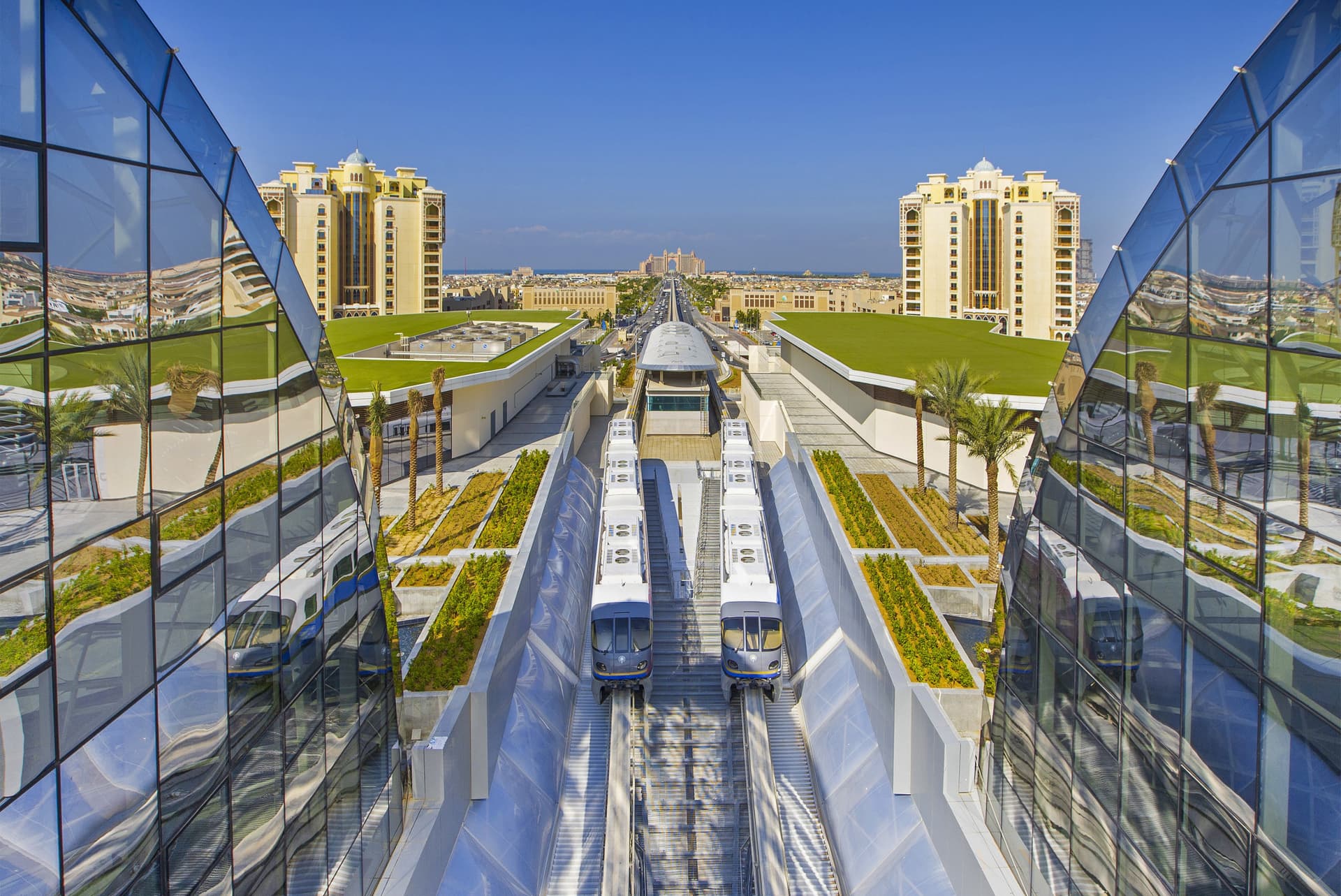 The Palm Monorail Dubai - تصویر 4
