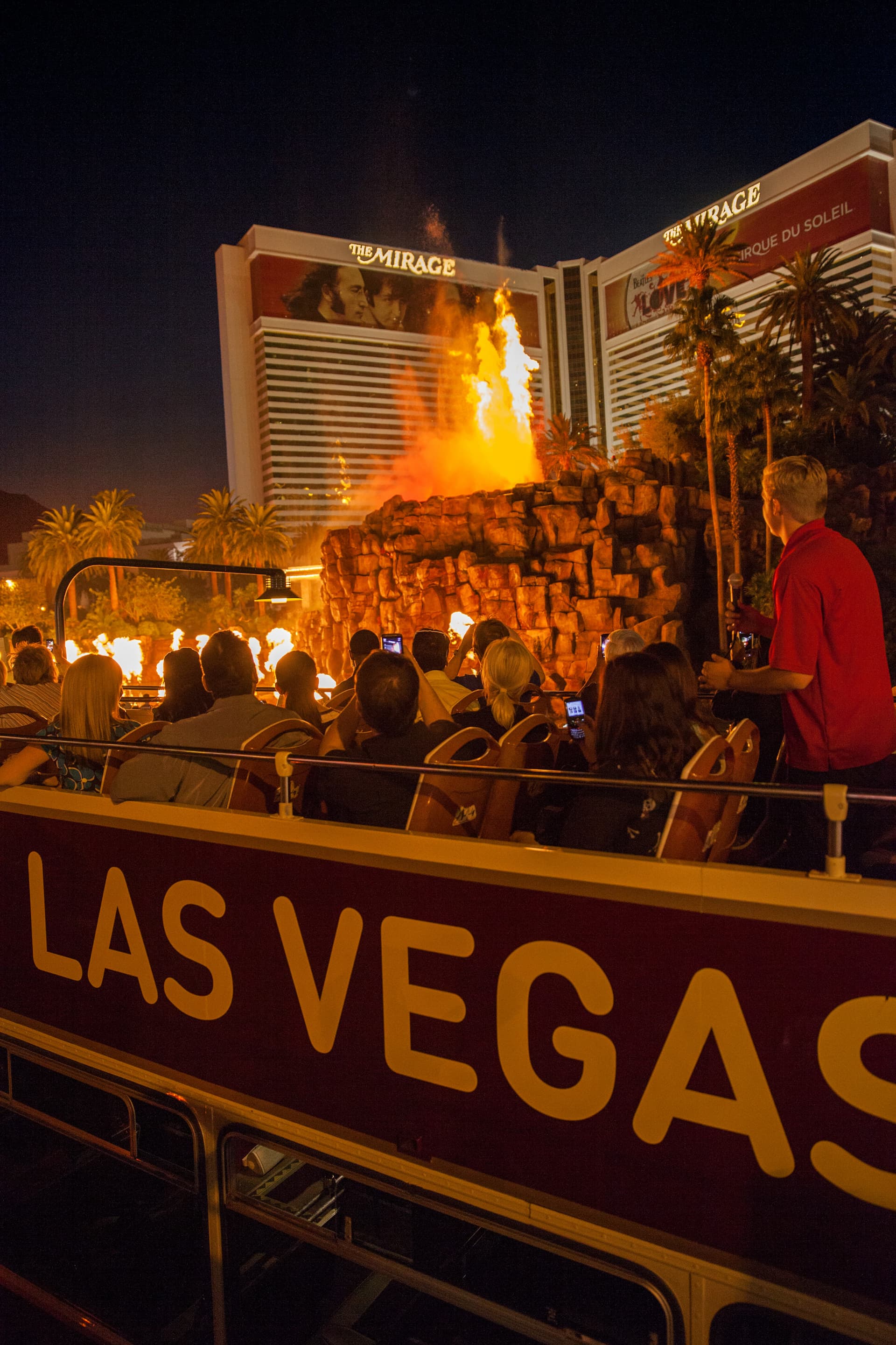 Big Bus Las Vegas Hop-on Hop-off Bus Tour - تصویر 25