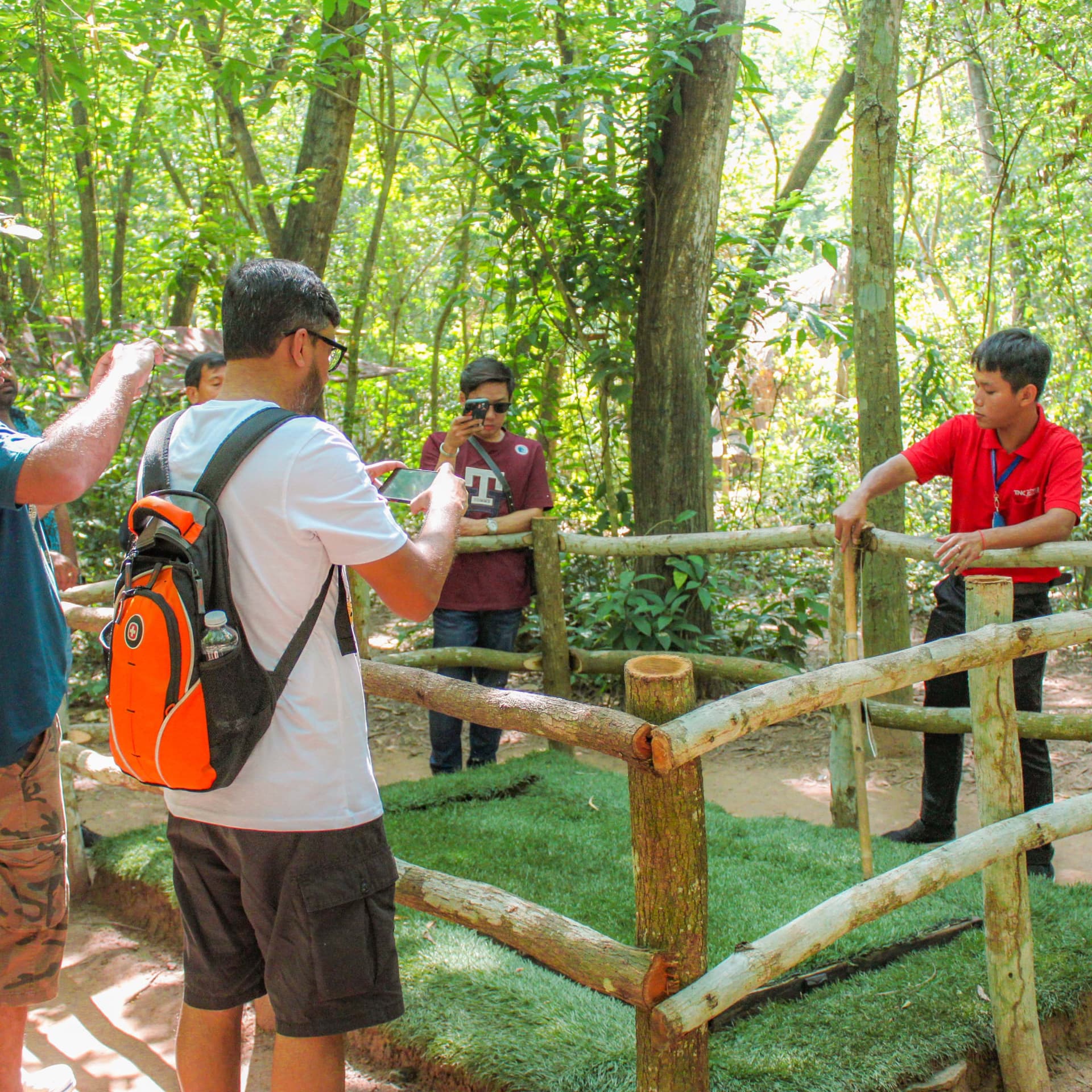 Cu Chi Tunnels and Mekong Delta Full-Day Tour from Ho Chi Minh - تصویر 10