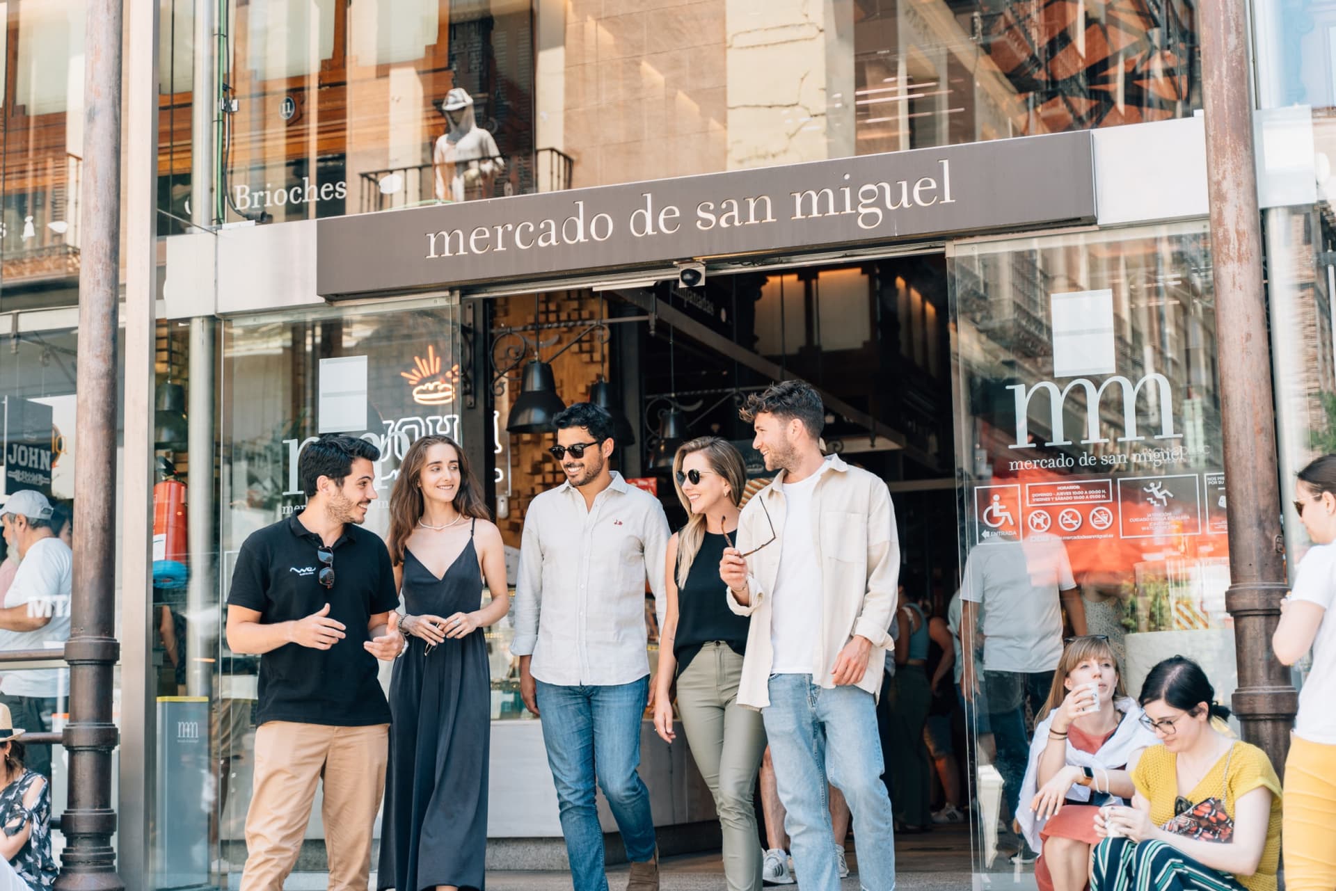 Madrid Walking Tour with High-Speed Train Transfer from Barcelona and Prado Museum Admission - تصویر 7