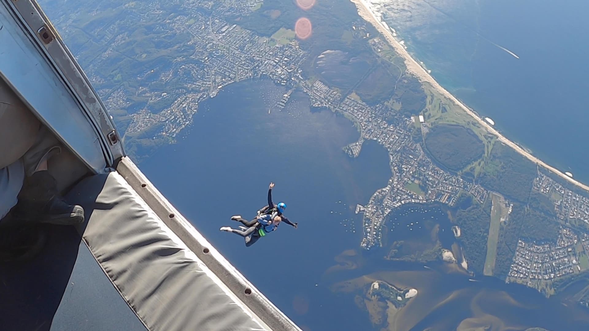 Tandem Skydiving Experience Newcastle Sydney - تصویر 6