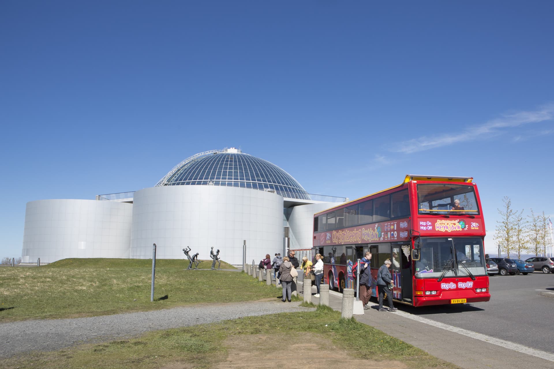 City Sightseeing Reykjavik Hop-on Hop-off Bus Tour - تصویر 3