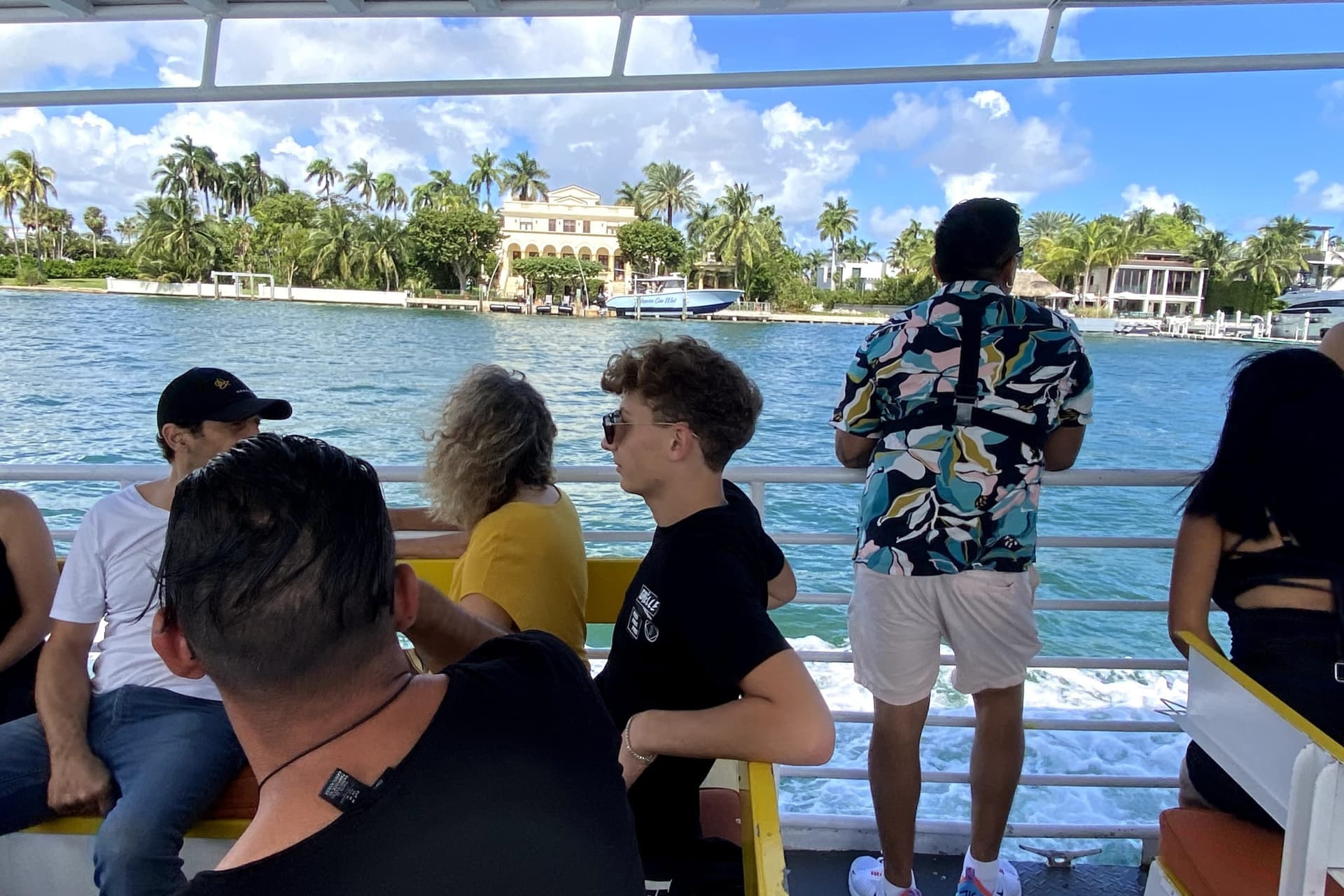 Water Taxi between Bayside Marketplace & South Beach - تصویر 12