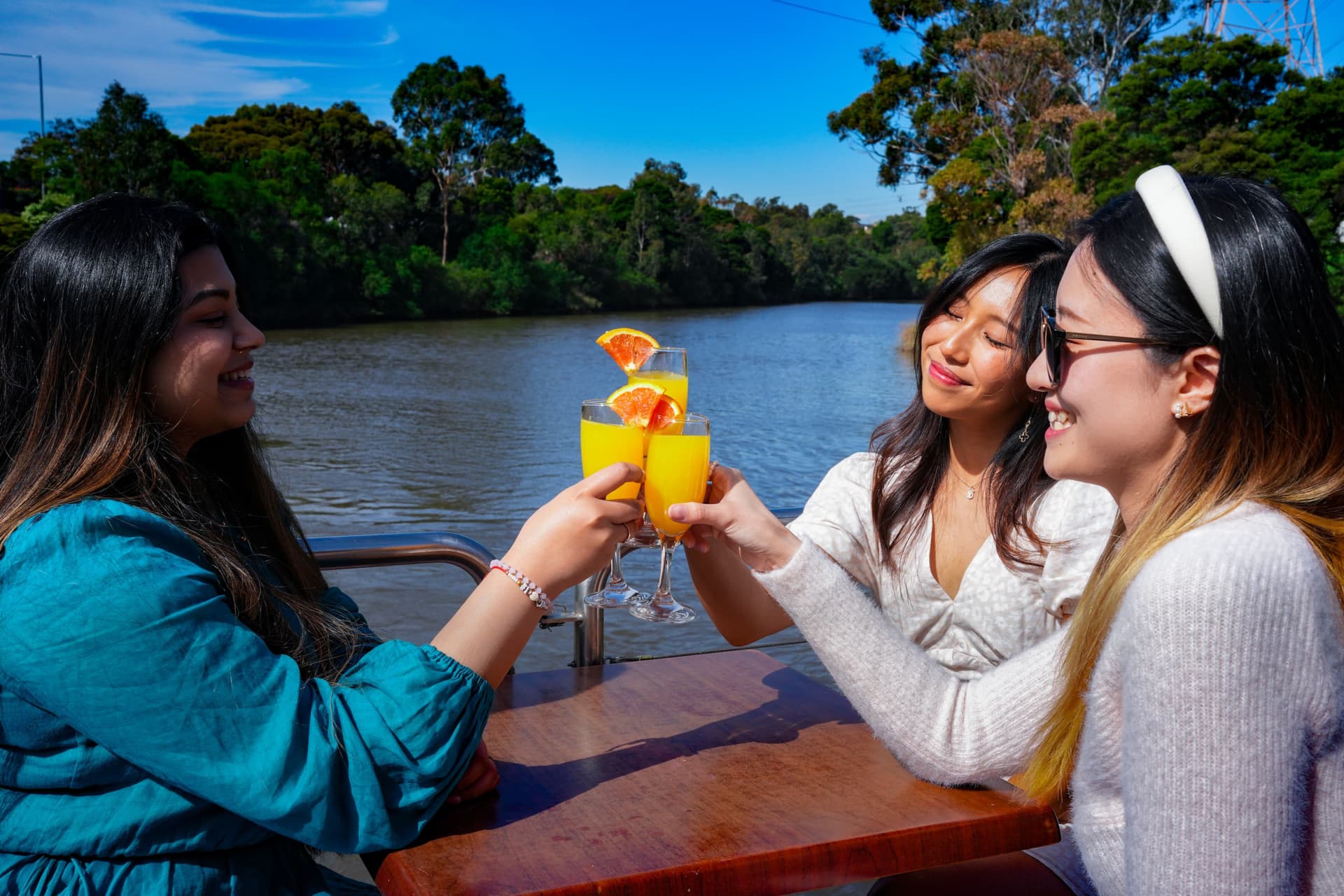 Spirit of Melbourne Bottomless Brunch Cruise on the Yarra River - تصویر 4