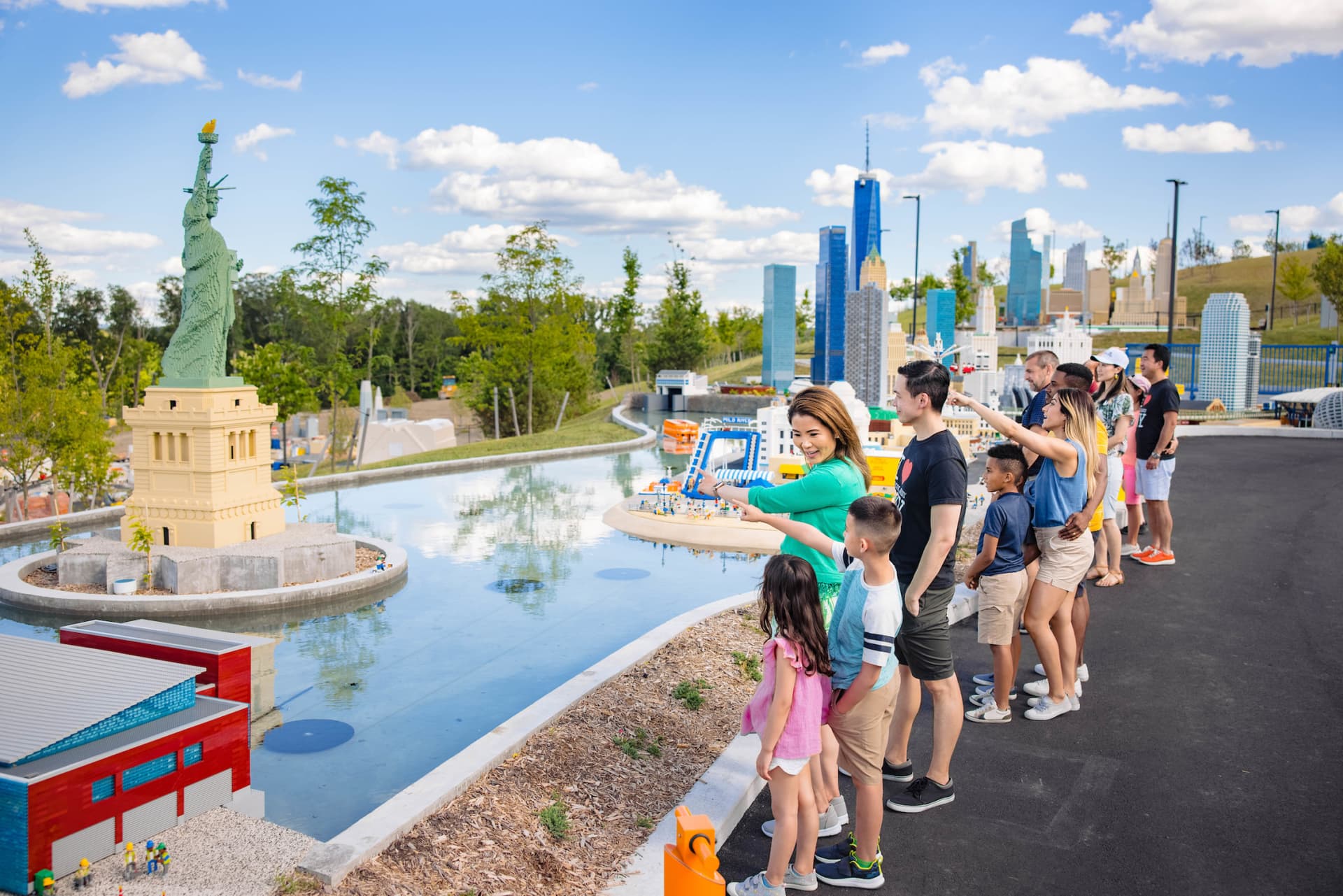 LEGOLAND New York Theme Park Admission - تصویر 2