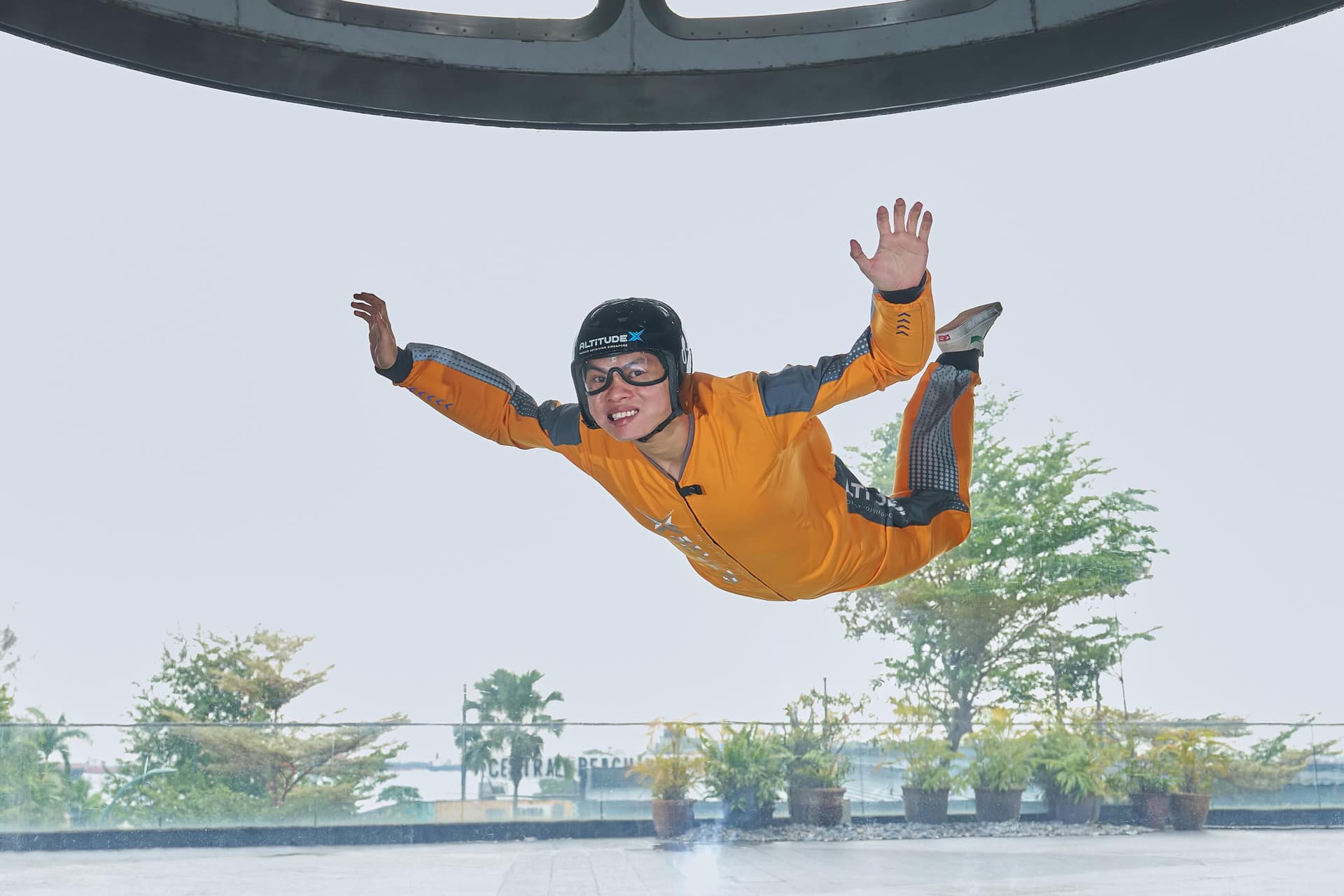 AltitudeX Indoor Skydiving Experience in Singapore - تصویر 3