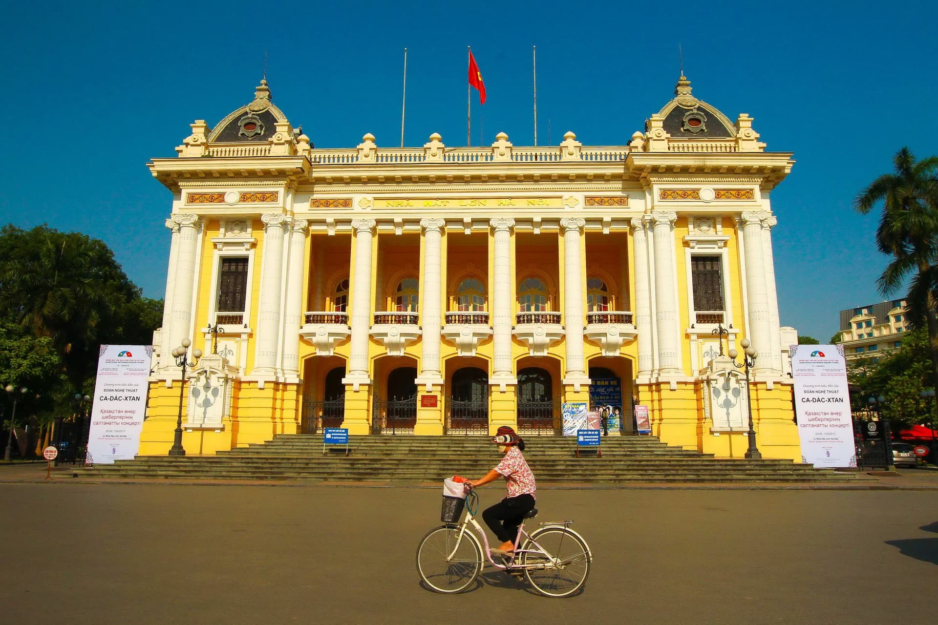 Hanoi Street Food Tour by Motorbike - تصویر 4