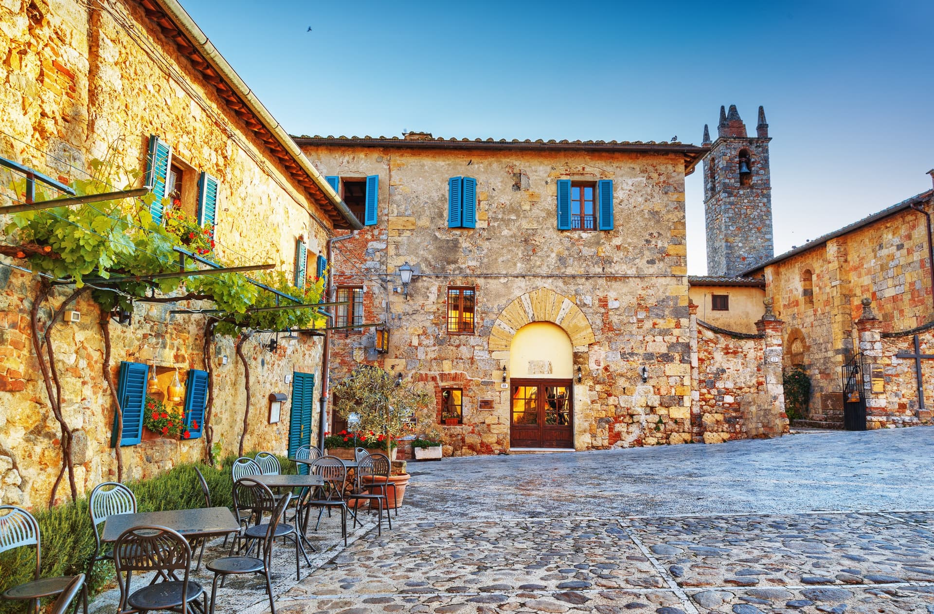 Medieval Tuscany Tour from Florence: Monteriggioni, Montalcino, Pienza - تصویر 6