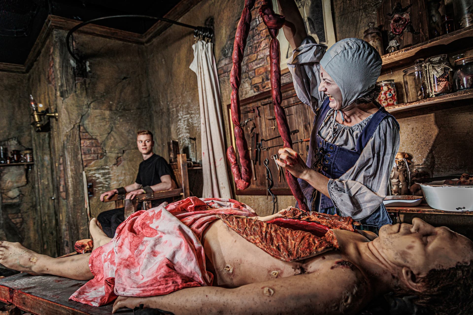 COMBO: Madame Tussauds London + The London Dungeon Ticket - تصویر 10