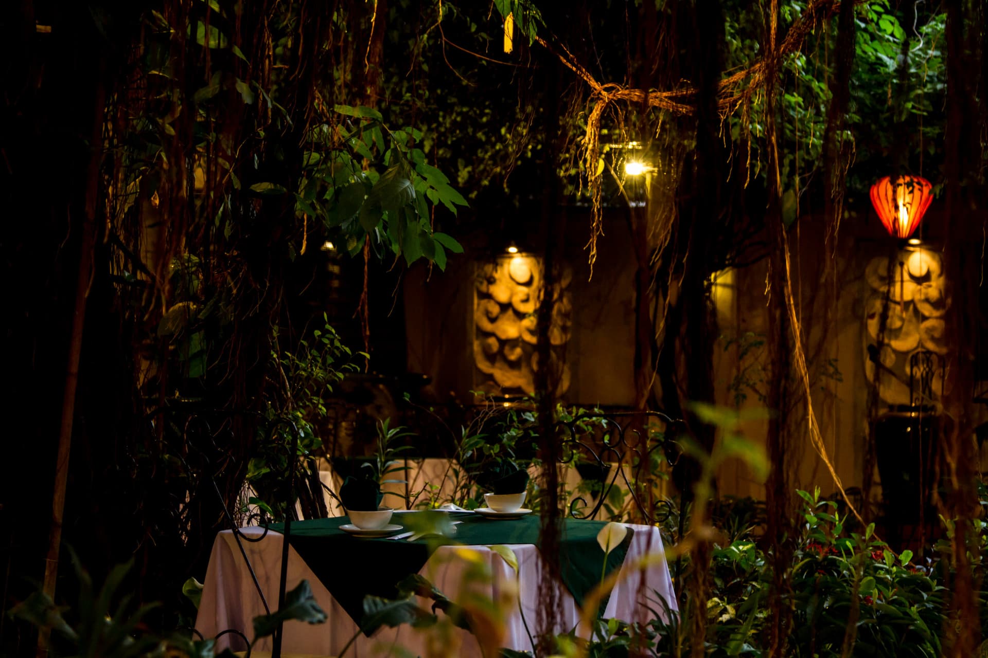 Traditional Vietnamese Water Puppet Show with Dinner in Ho Chi Minh - تصویر 17