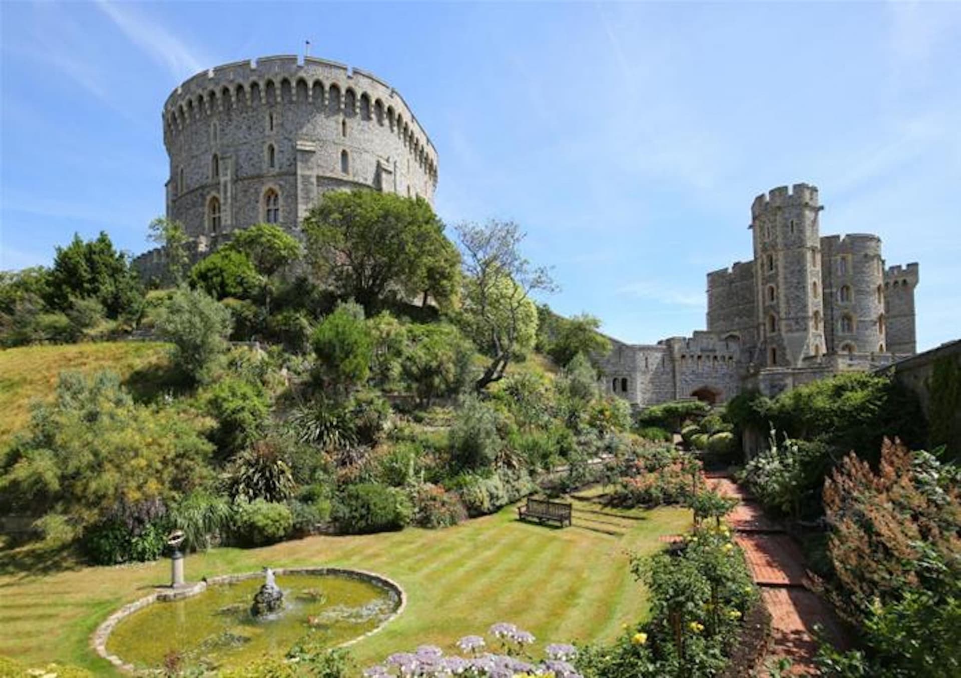 Windsor Castle and Stonehenge Tour from London - تصویر اصلی