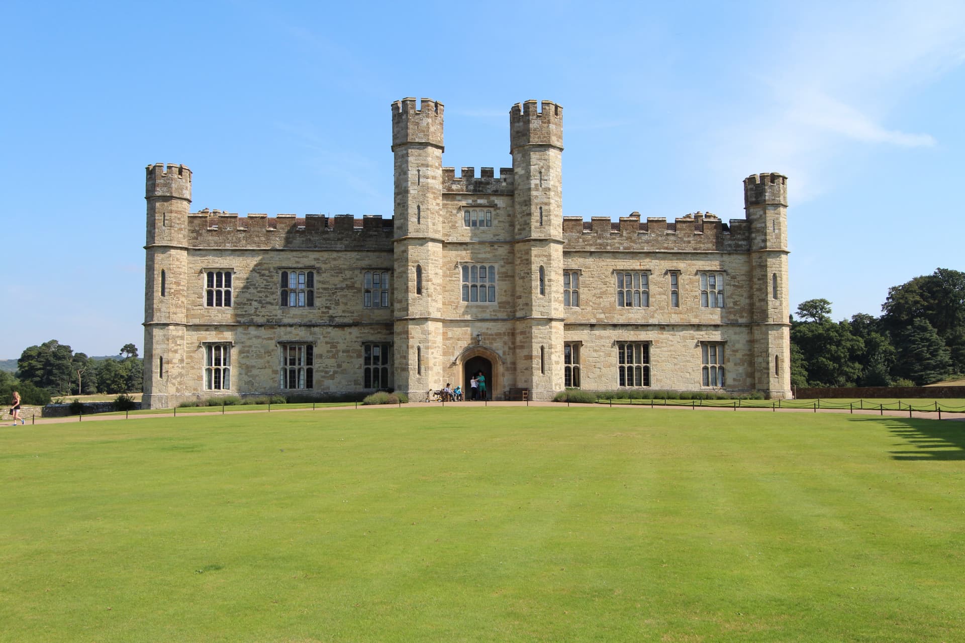 Leeds Castle, Canterbury, Dover and Greenwich Tour - تصویر 9