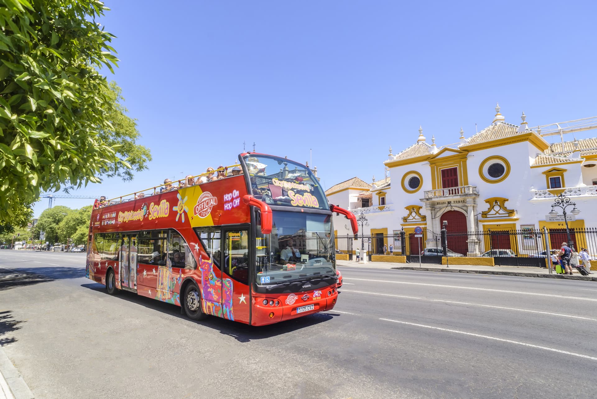 City Sightseeing Seville Hop-on Hop-off Bus Tour - تصویر 5