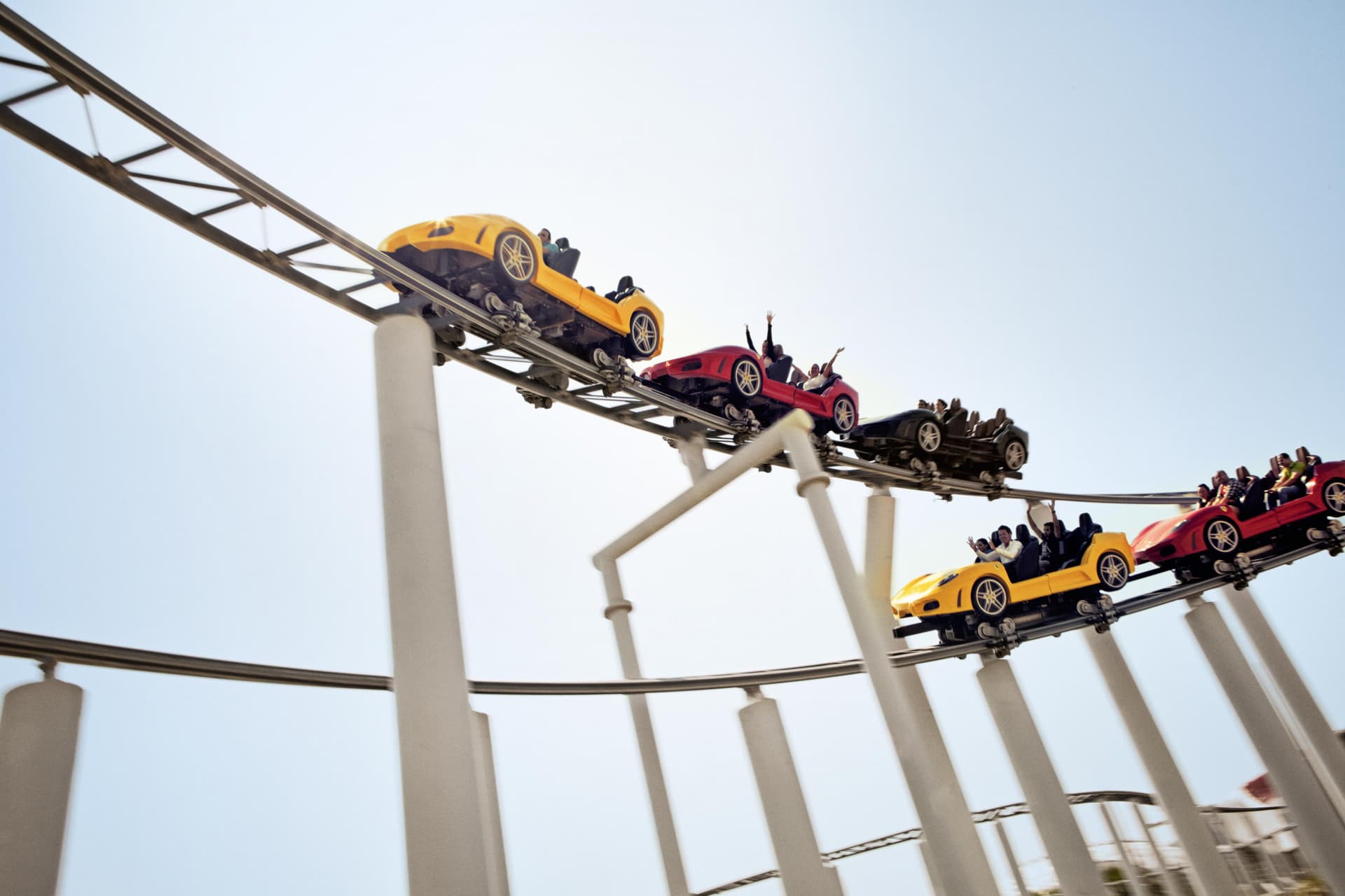 Abu Dhabi Mosque and Ferrari World Tour from Dubai - تصویر 8