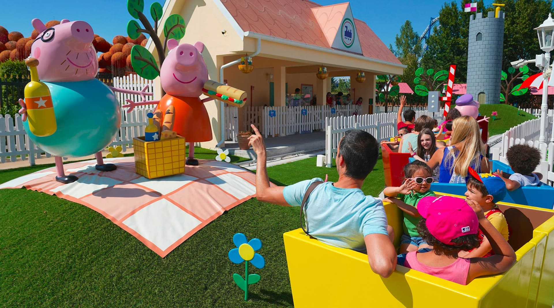 Gardaland Amusement Park Ticket - تصویر 4