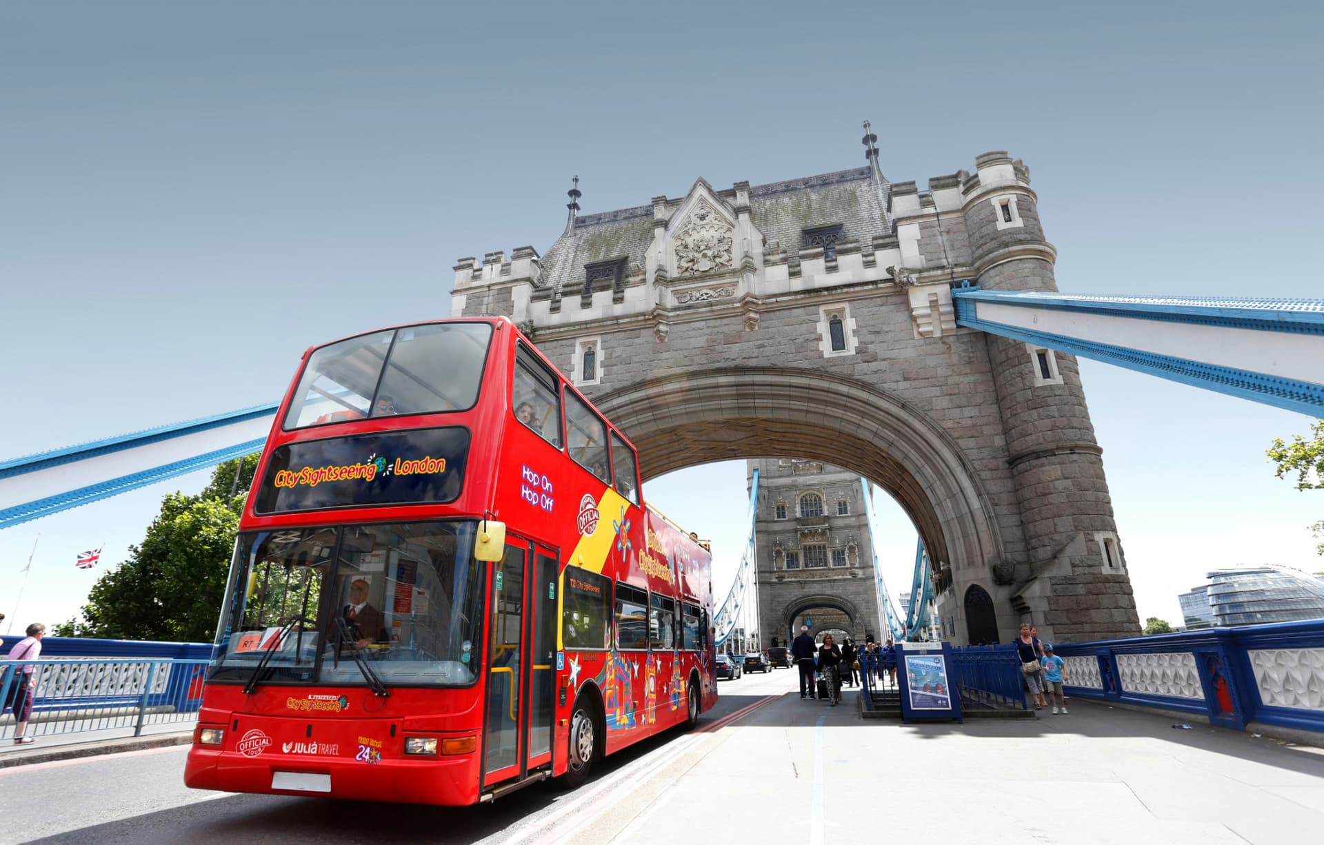City Sightseeing London Hop-on Hop-off Bus Tour - تصویر 3