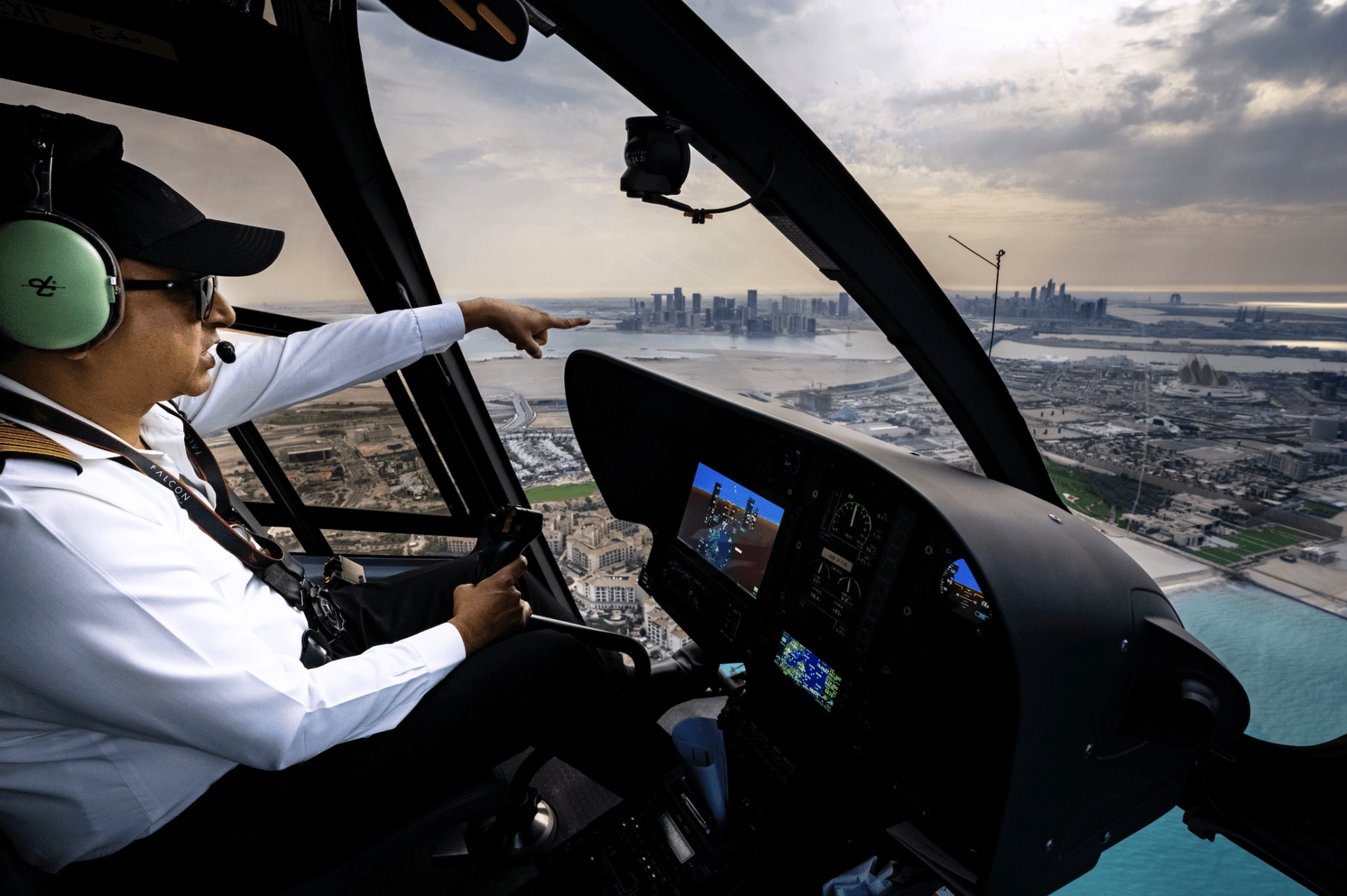 Abu Dhabi Helicopter Tour - تصویر 17