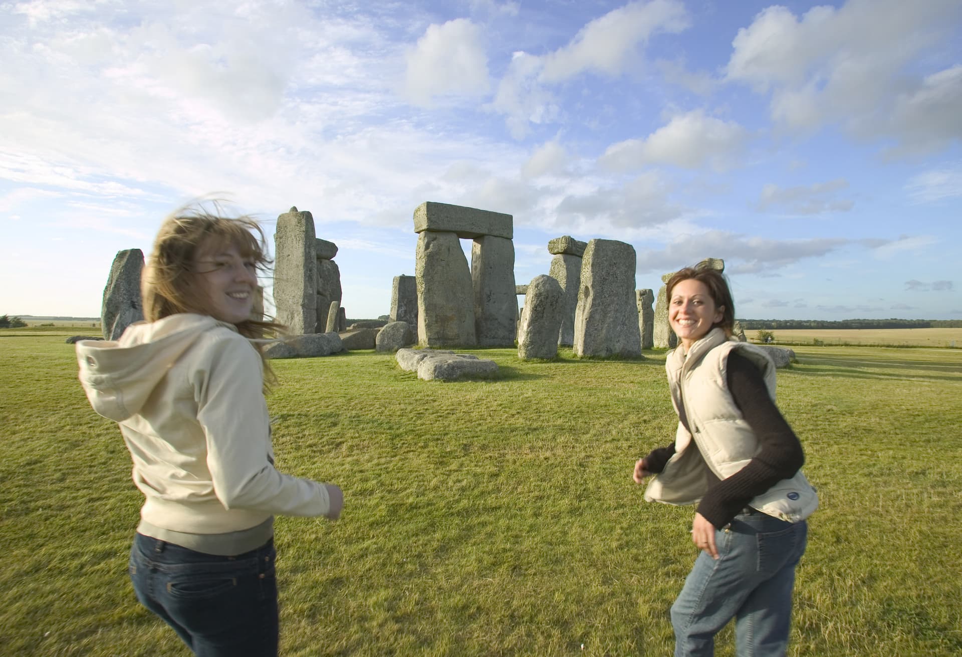 England In One Day: Stonehenge, Bath, Stratford and The Cotswolds Tour - تصویر 6