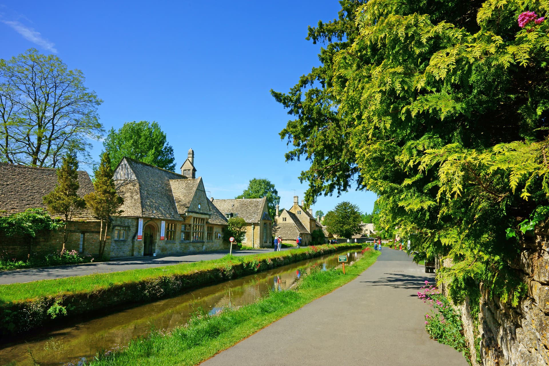 Cotswolds Tour from London with Lunch - تصویر 10