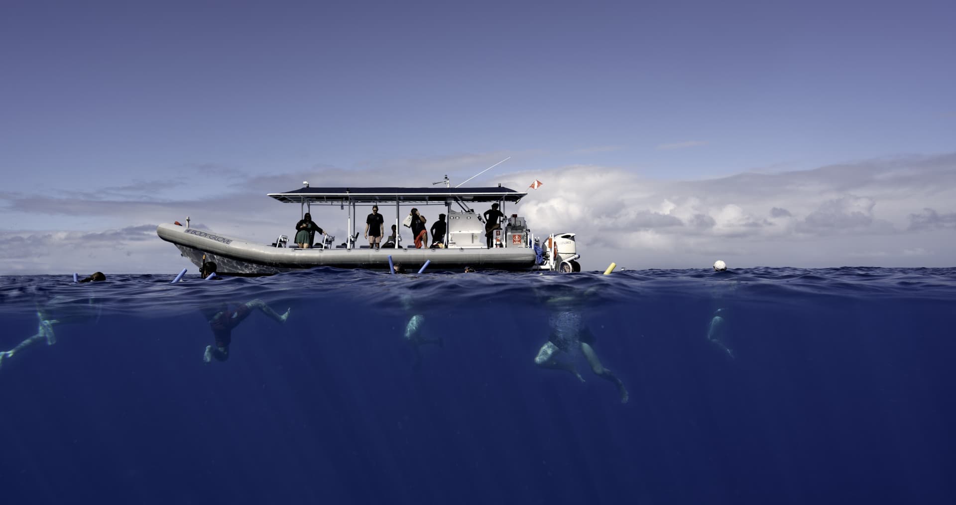 Kona Super-Raft Tours by Body Glove Cruises - تصویر 2