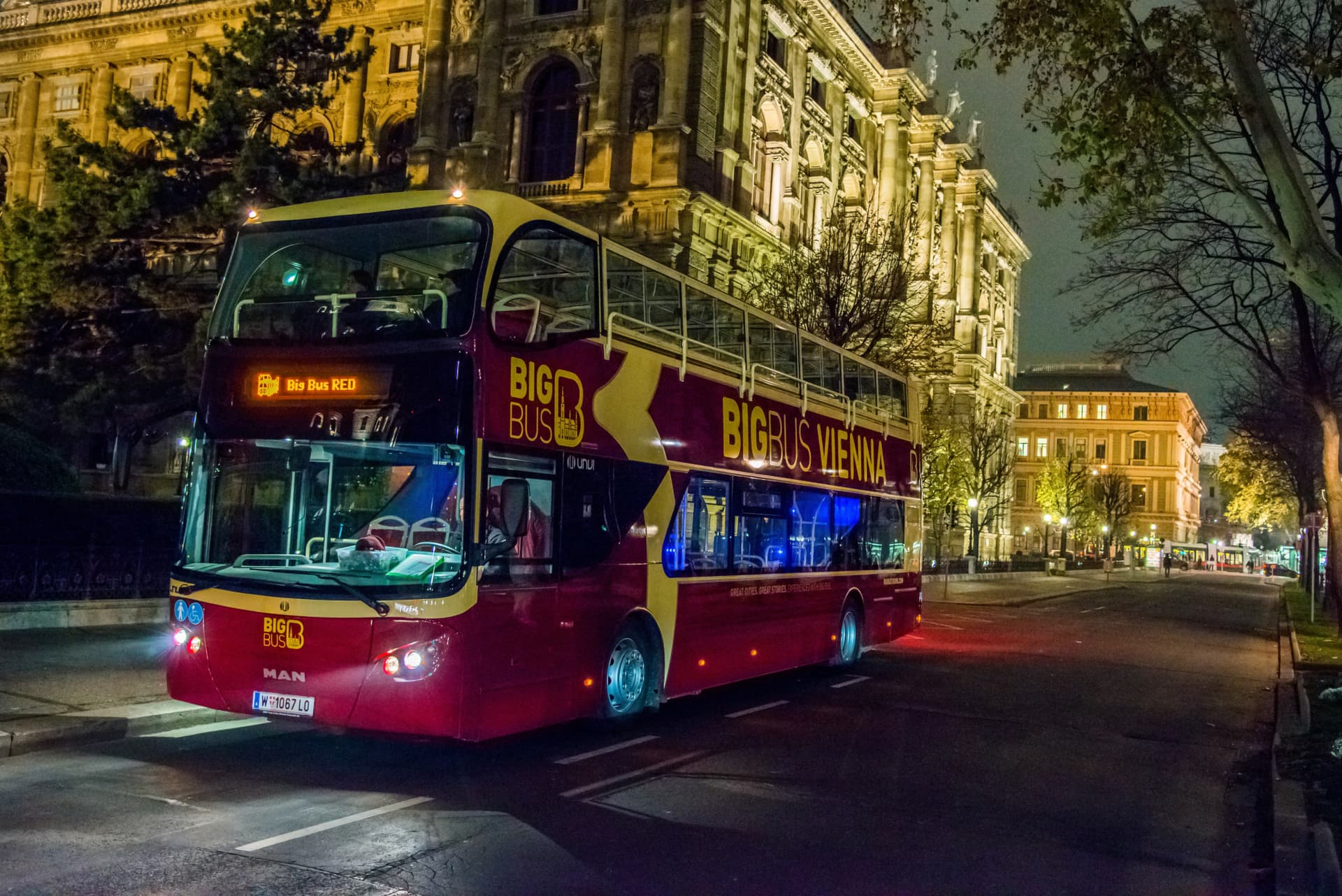 Big Bus Vienna Hop-on Hop-off Bus Tour - تصویر 6