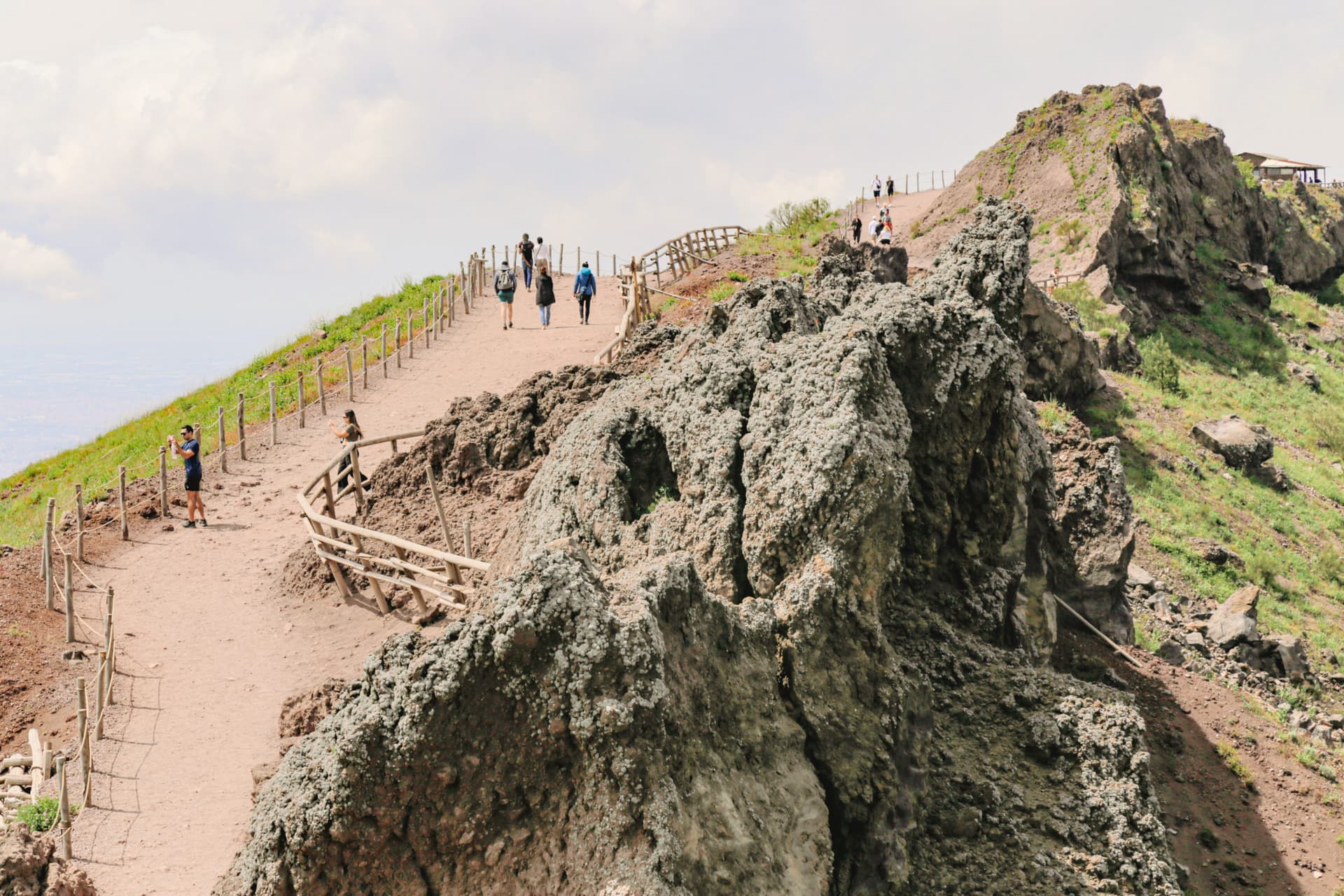 Tour of Pompeii & Mt. Vesuvius with Priority Access from Naples - تصویر 13