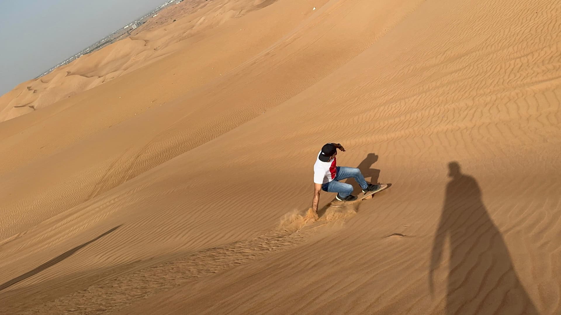 Dubai Desert Safari Tour with BBQ Dinner - تصویر 2