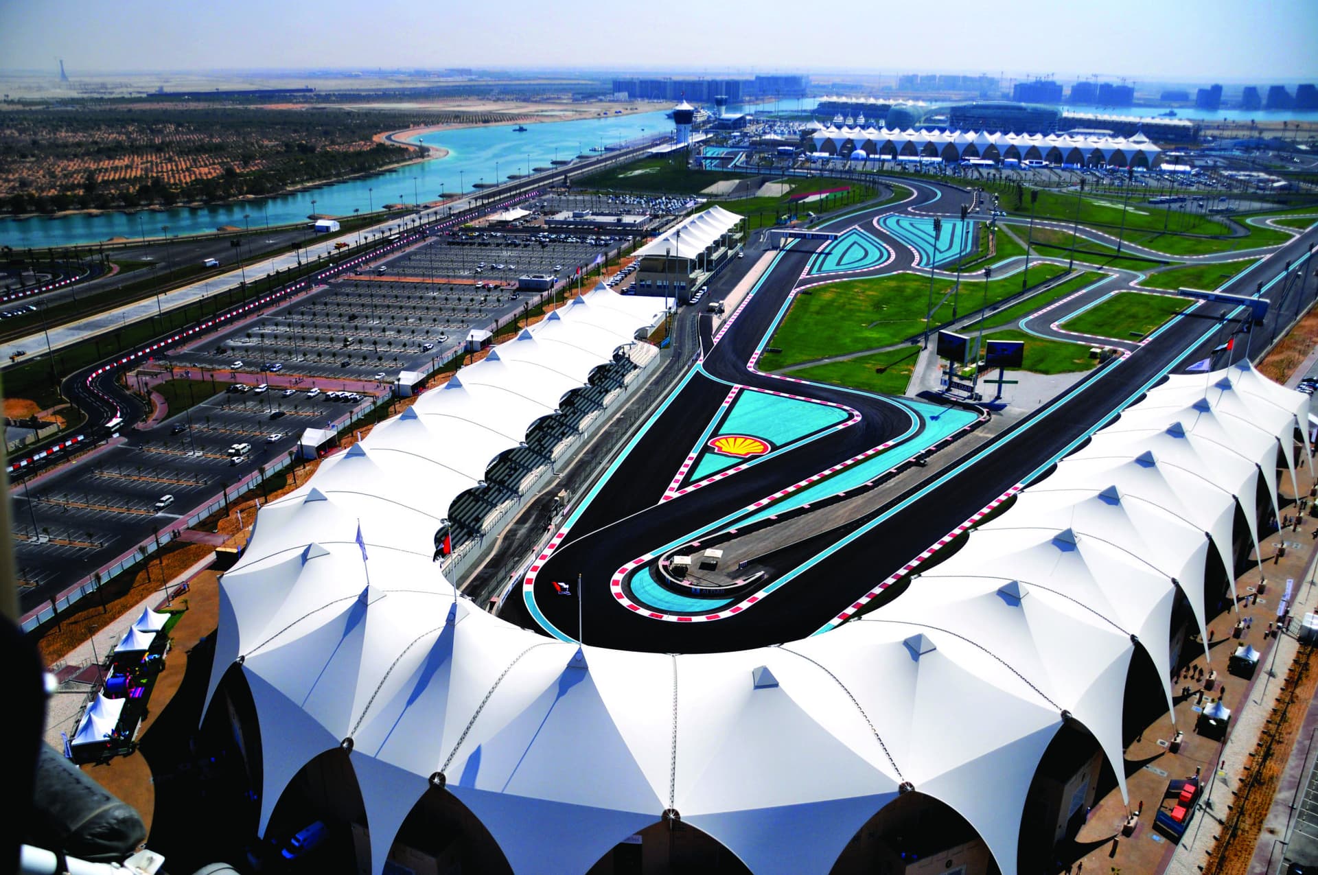 Yas Marina Circuit Venue Tour - تصویر اصلی