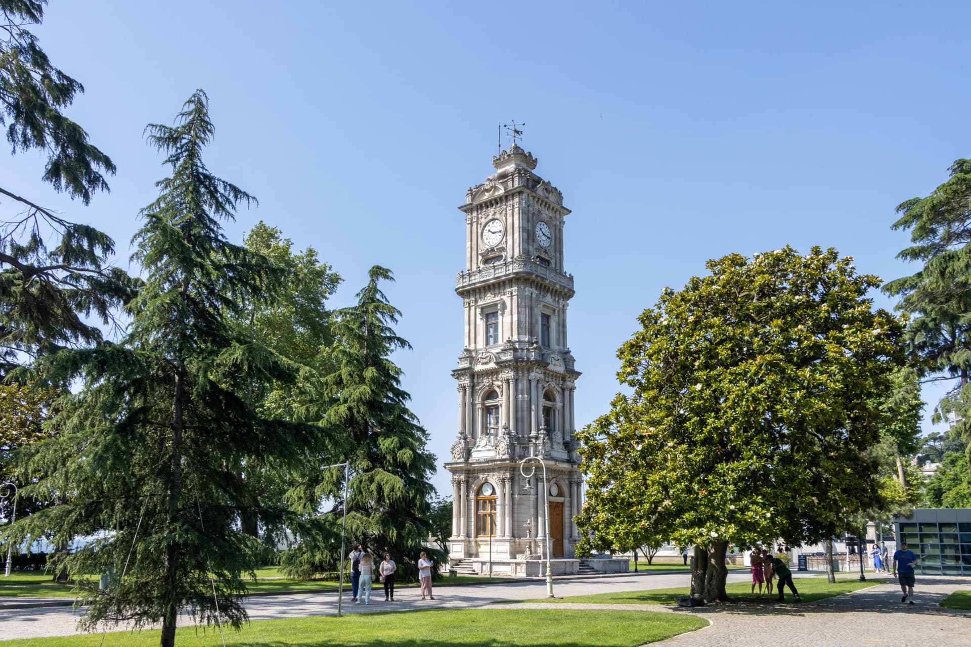 COMBO: Galata Tower + Dolmabahce Palace Ticket - تصویر 4