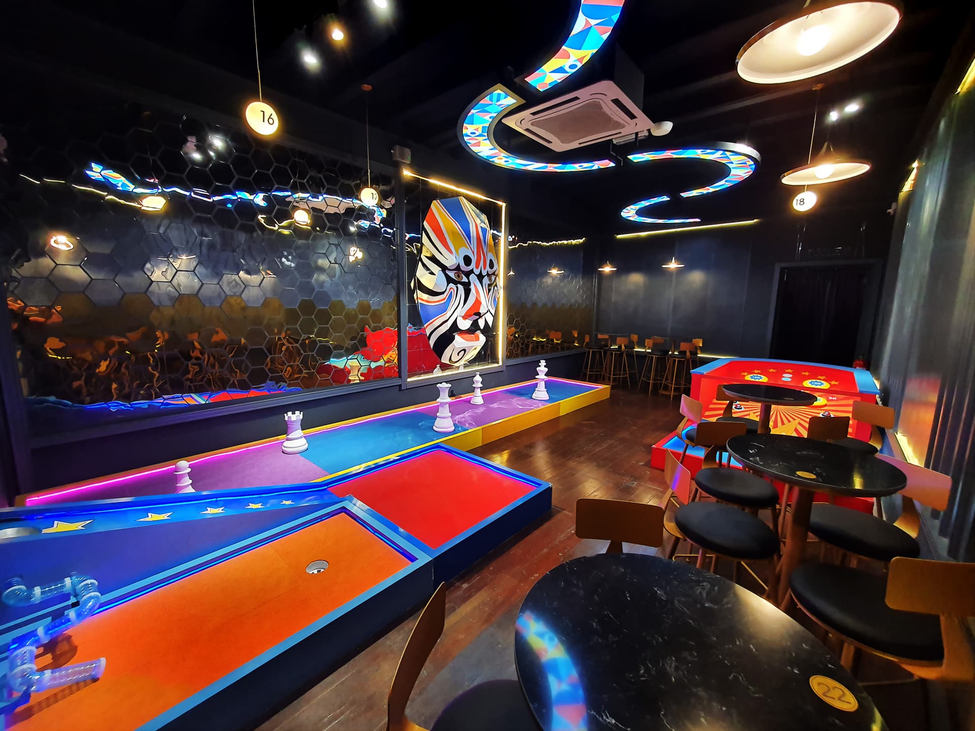 De'8000 Mini Golf Cafe Penang Ticket - تصویر 11