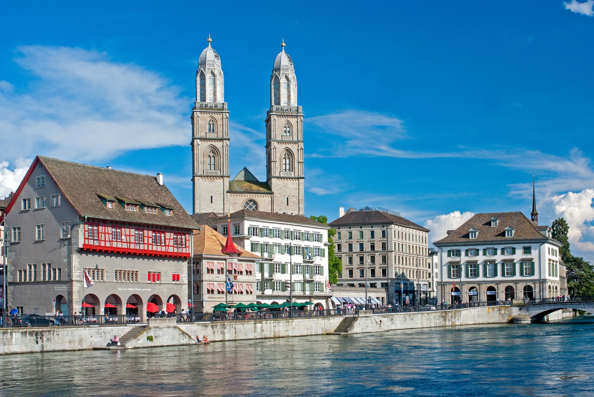 Zurich City Tour with Cruise and Lindt Home of Chocolate - تصویر اصلی