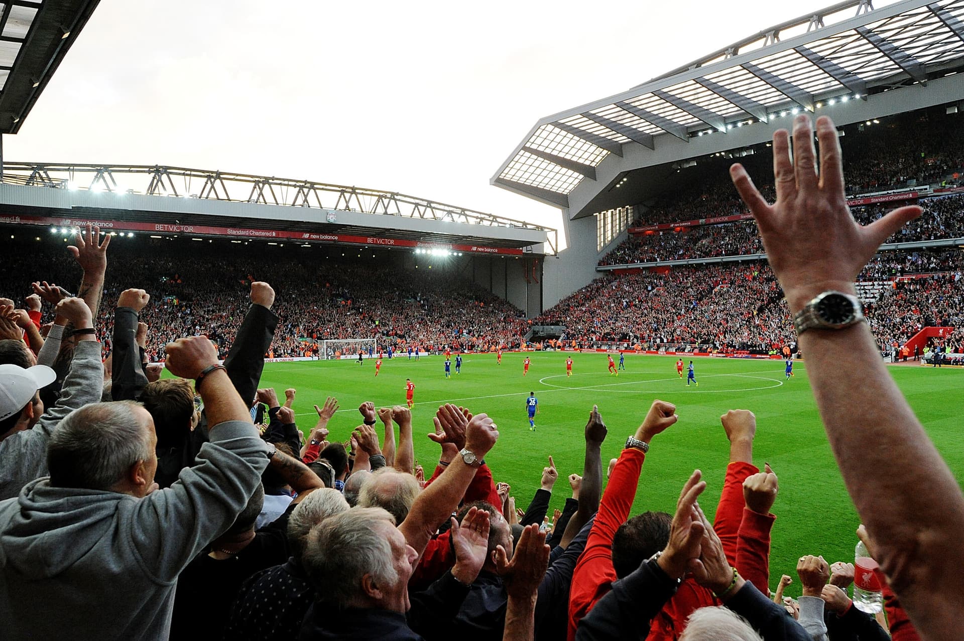 Premier League Football - Liverpool FC Match Ticket at Anfield Stadium - تصویر اصلی