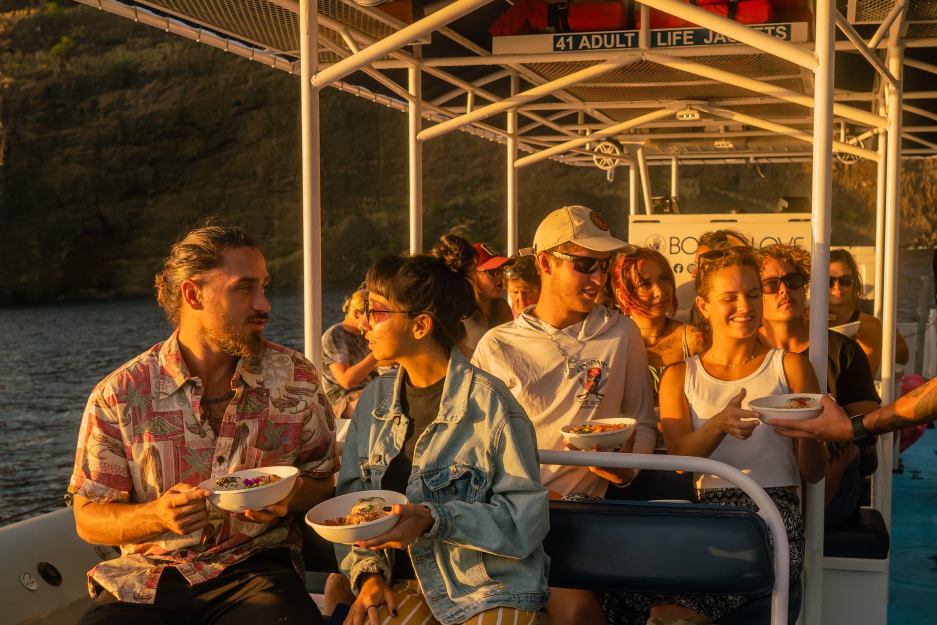 Kona Super-Raft Tours by Body Glove Cruises - تصویر 7