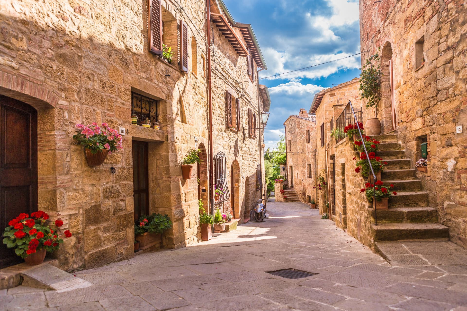 Medieval Tuscany Tour from Florence: Monteriggioni, Montalcino, Pienza - تصویر 5