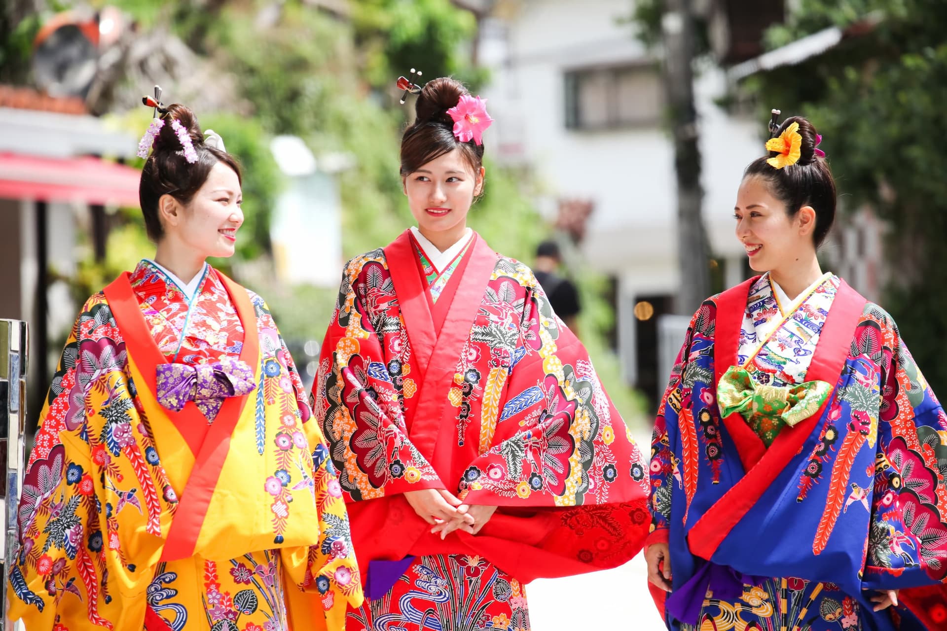 Kimono and Yukata Rental at Okinawa Chura Bijin Ryusou Studio - تصویر 5