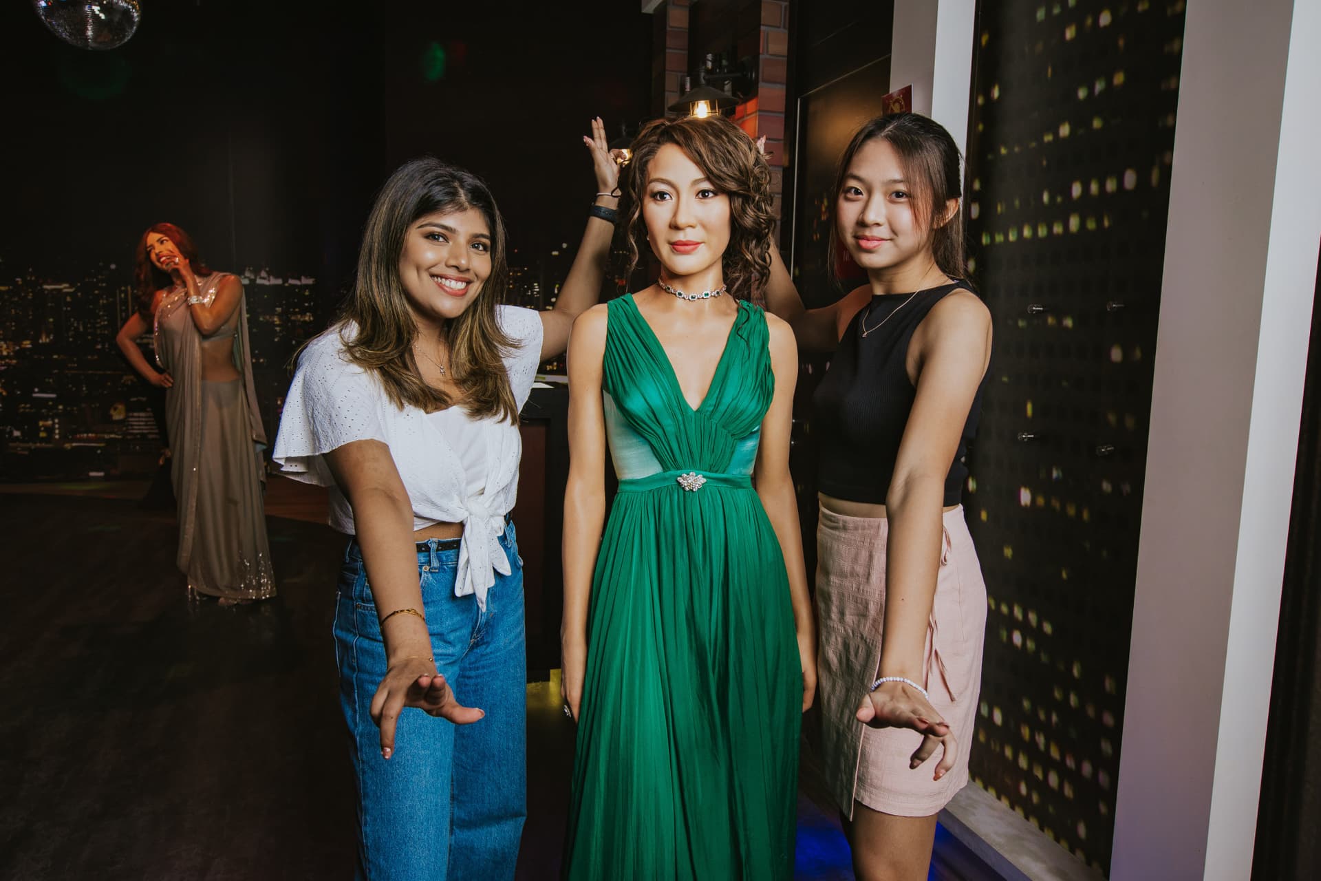 COMBO: Madame Tussauds Singapore + Skyline Luge Singapore Ticket - تصویر 14