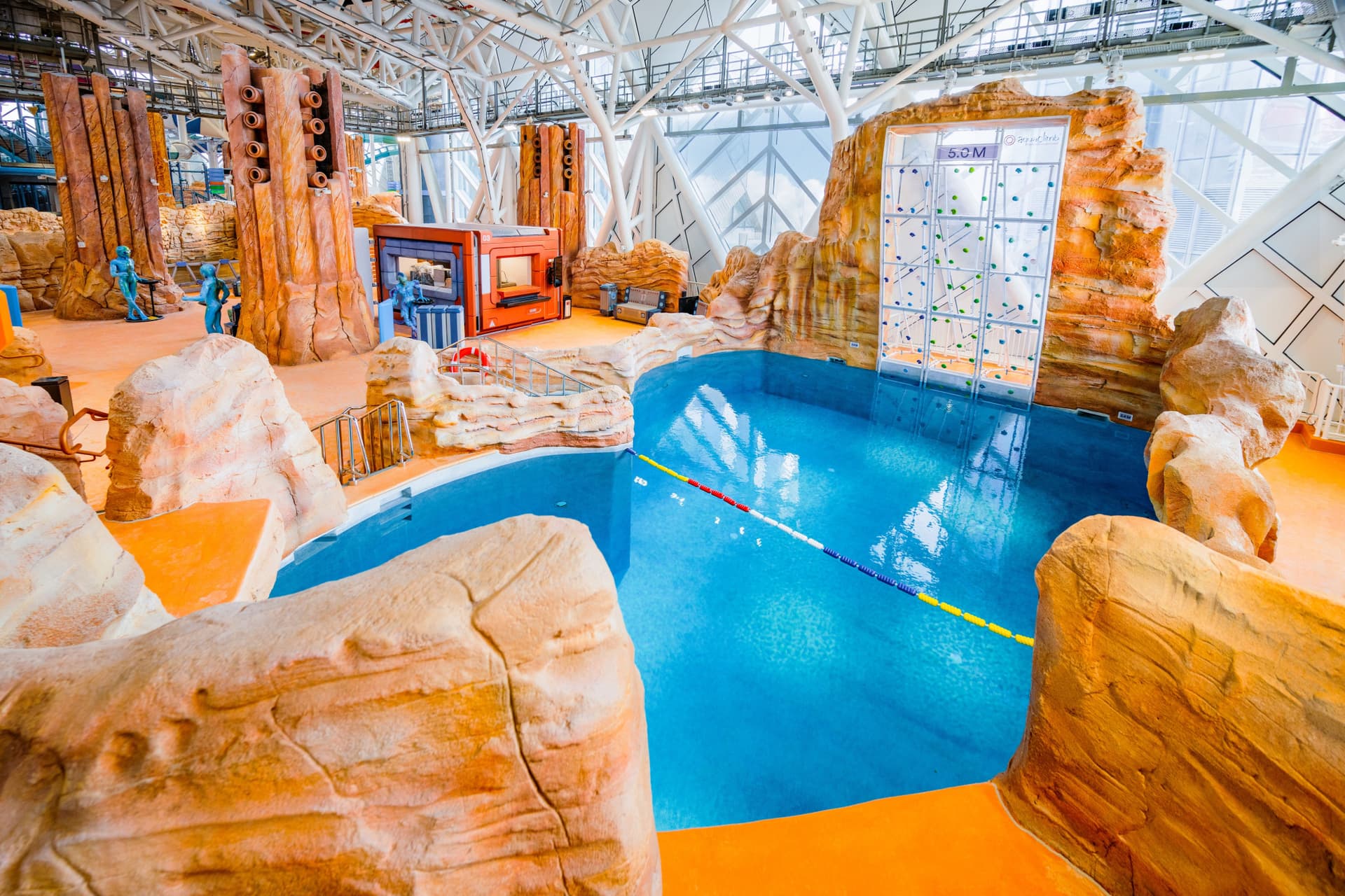 Studio City Water Park - تصویر 22