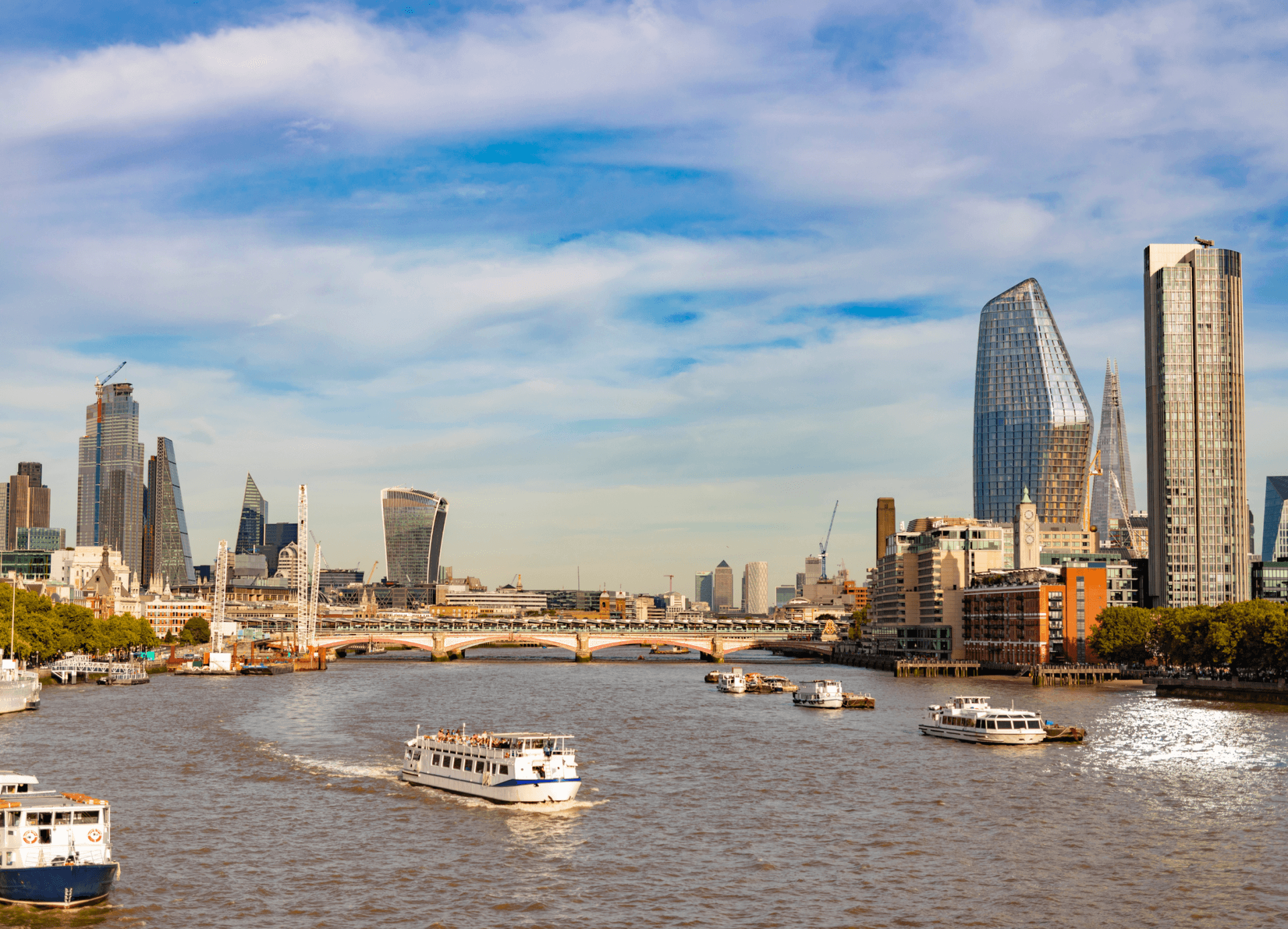 Thames River Sightseeing Cruise - تصویر 4
