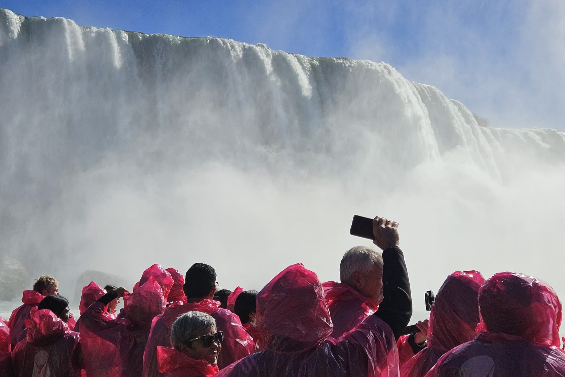 Niagara Falls Day Trip by Air from New York City - تصویر 5