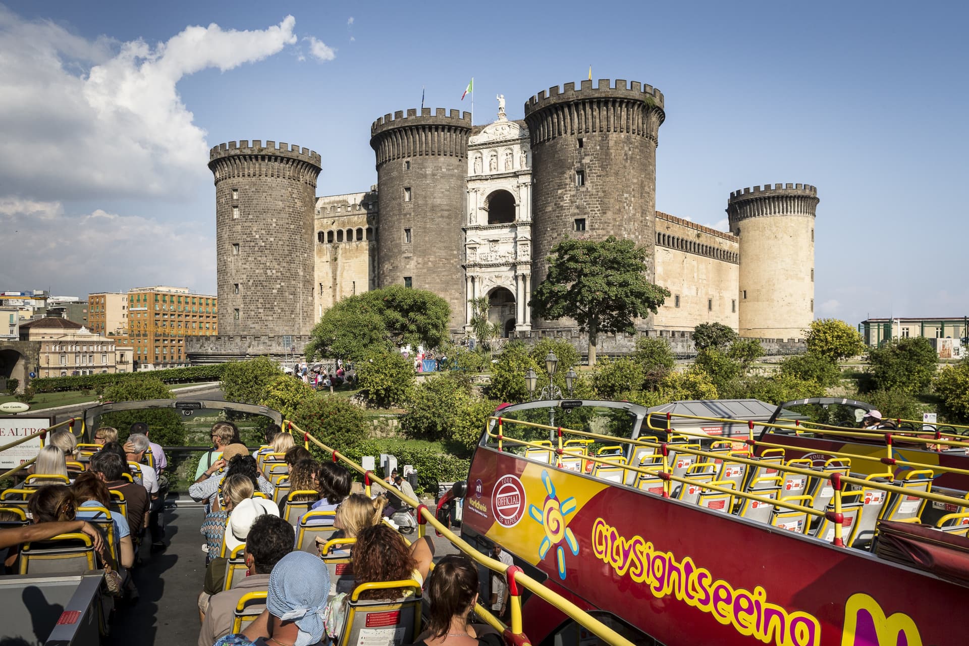 City Sightseeing Naples Hop-on Hop-off Bus Tour - تصویر اصلی