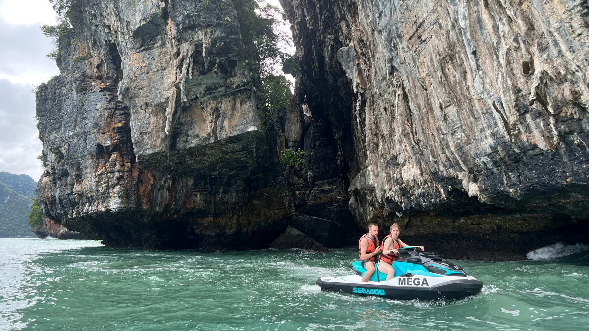 Langkawi Dayang Bunting Island Tour by Jet Ski with Mega Water Sports - تصویر 10