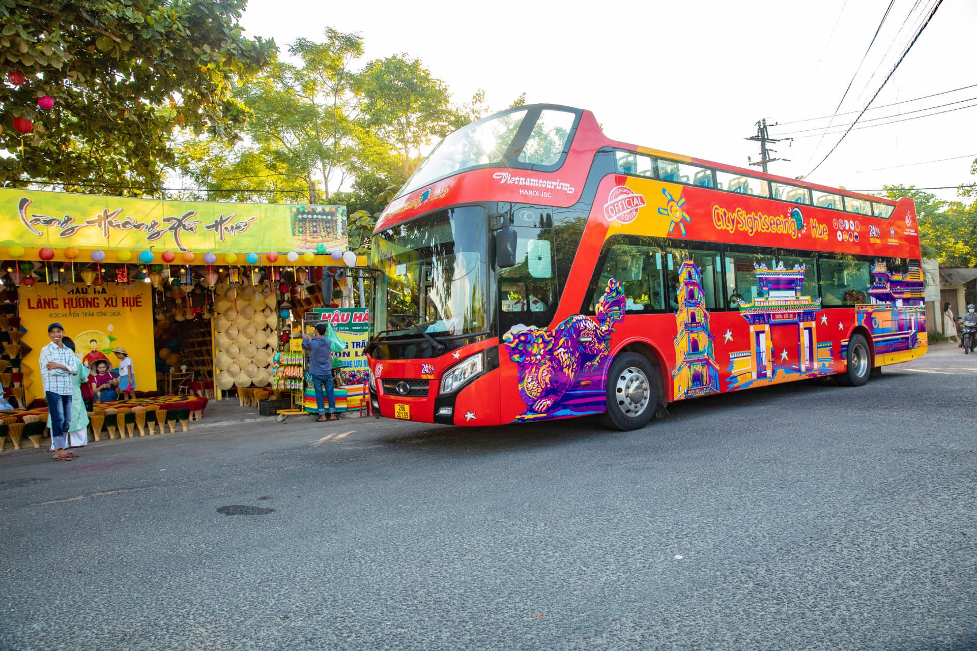 City Sightseeing Hue Hop-on Hop-off Bus Tour - تصویر 5