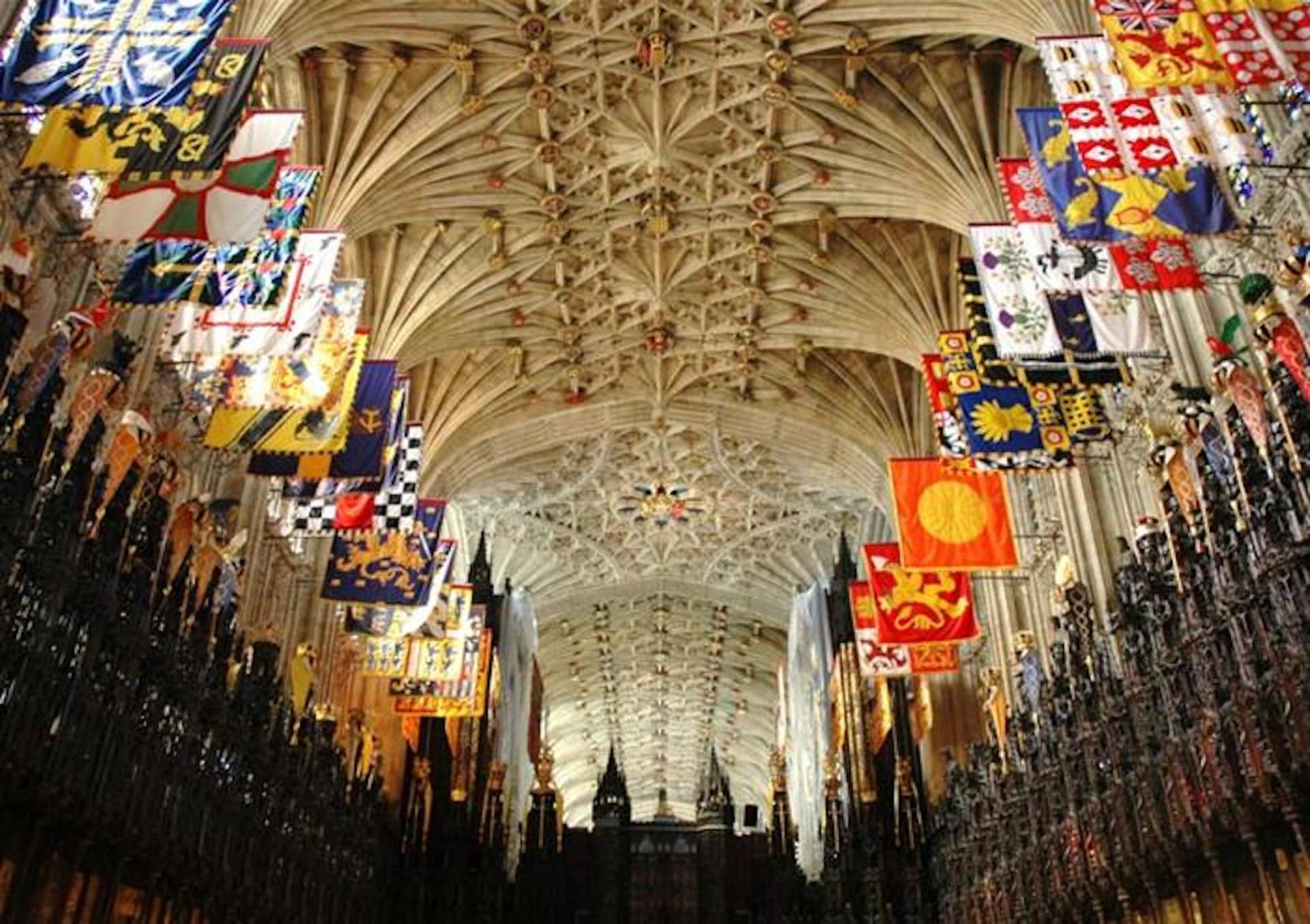 Hampton Court Palace, Windsor Castle, and London Sightseeing Tour - تصویر 4