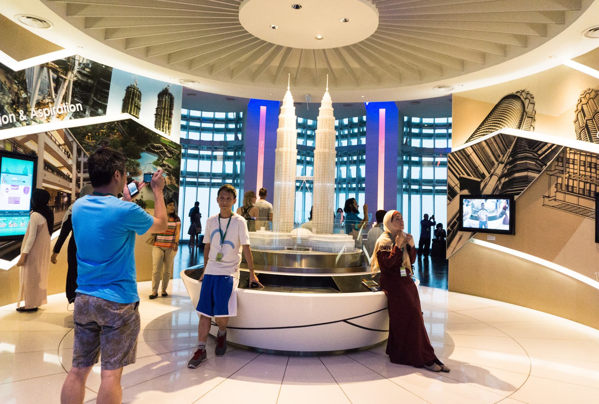 PETRONAS Twin Towers Ticket - تصویر 14