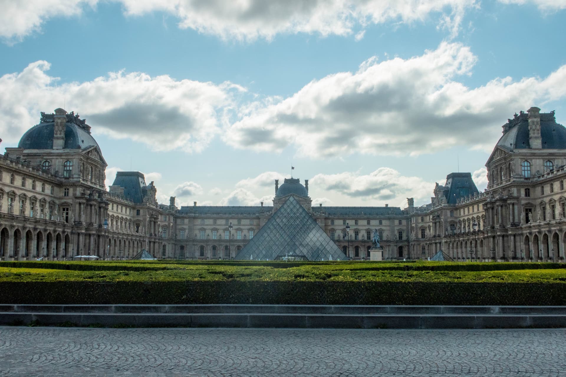 Paris Panoramic Bus Tour and Seine River Cruise - تصویر 5