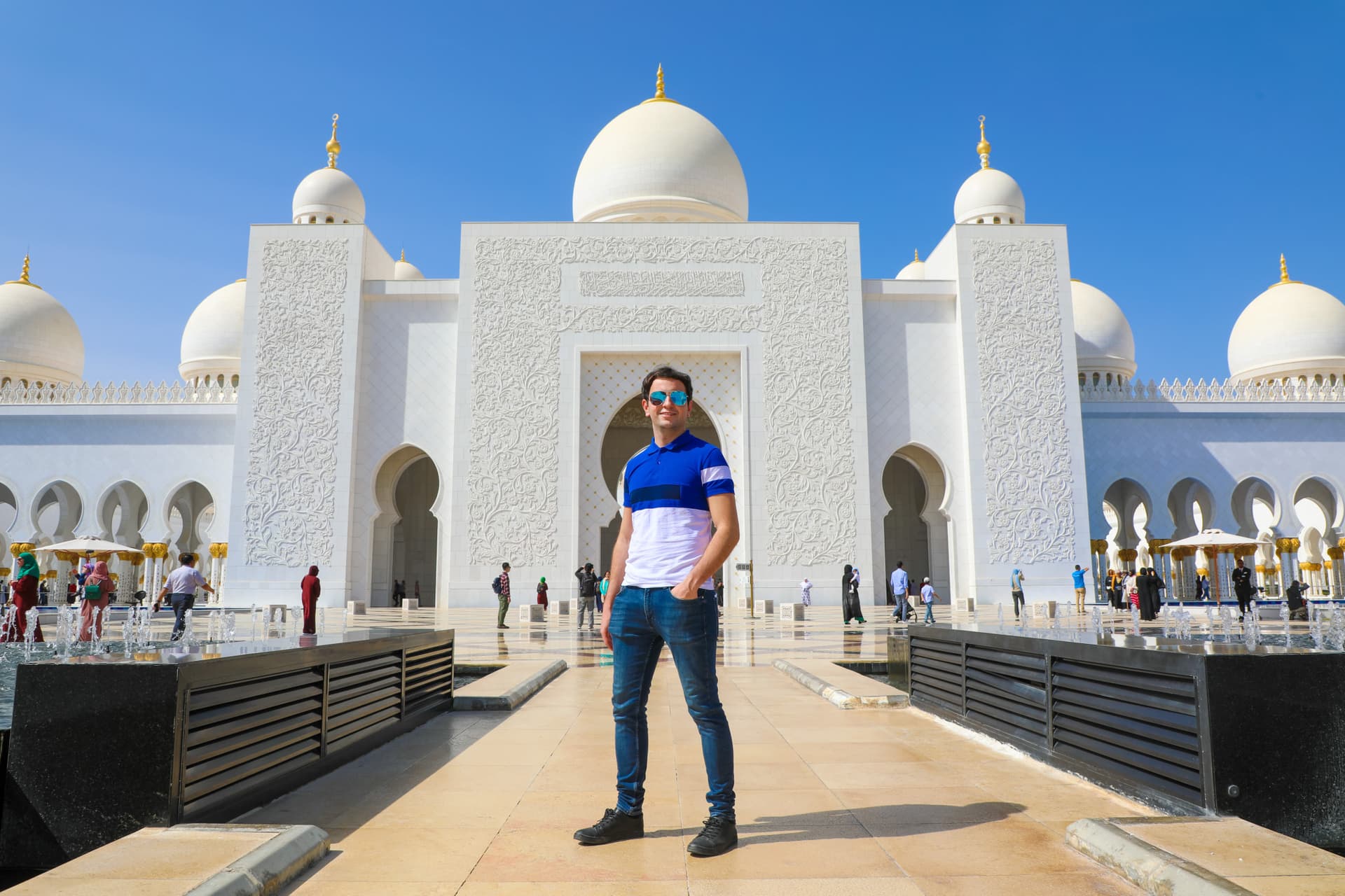 Sheikh Zayed Grand Mosque and Louvre Abu Dhabi Tour from Dubai - تصویر 13