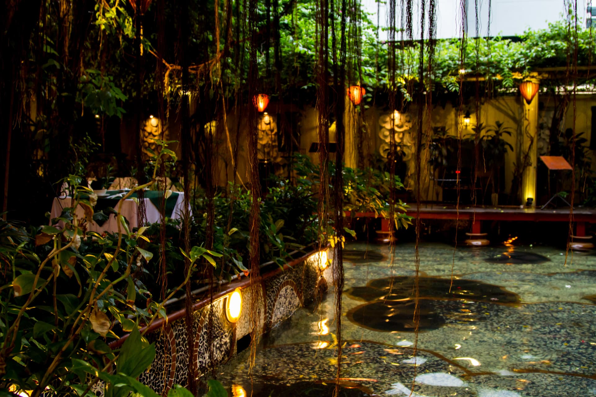 Traditional Vietnamese Water Puppet Show with Dinner in Ho Chi Minh - تصویر 20