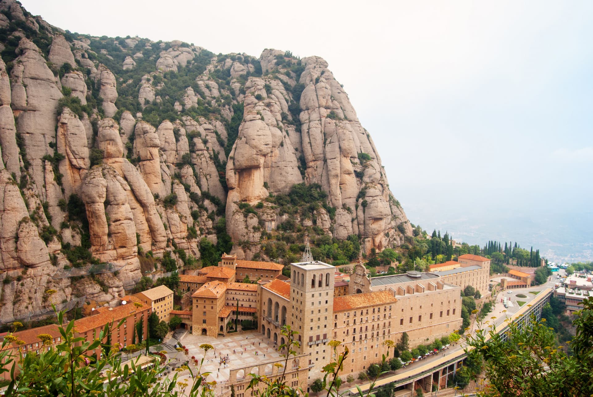 Montserrat Sunrise Tour from Barcelona - تصویر 8