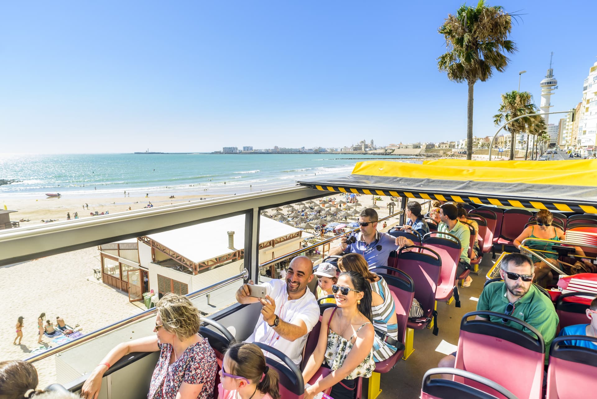 City Sightseeing Cadiz Hop-on Hop-off Bus Tour - تصویر 4